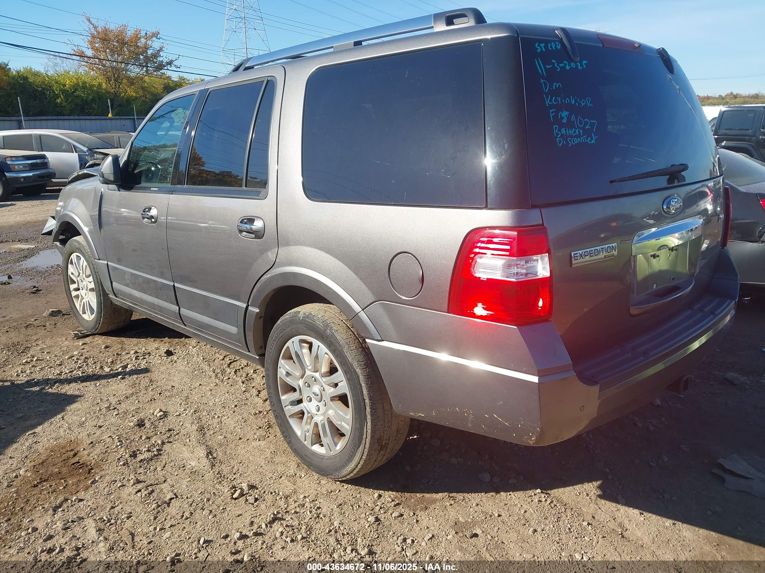FORD EXPEDITION image 3