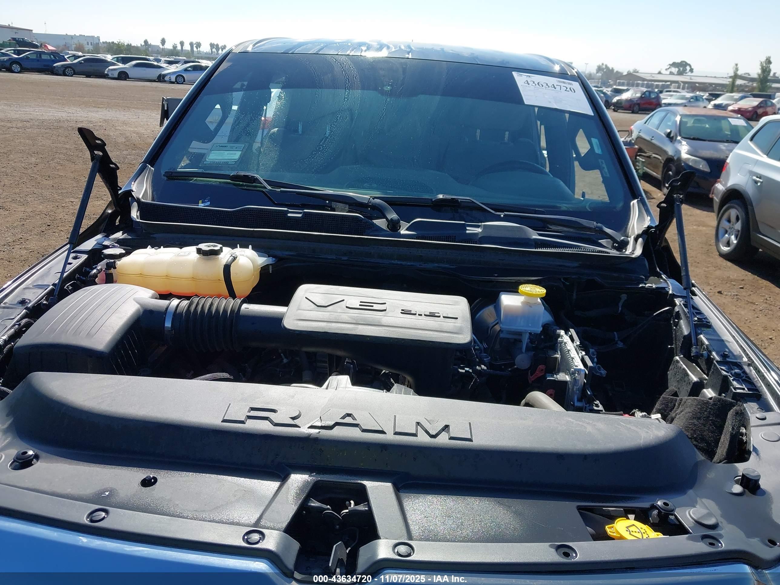 RAM 1500 image 10