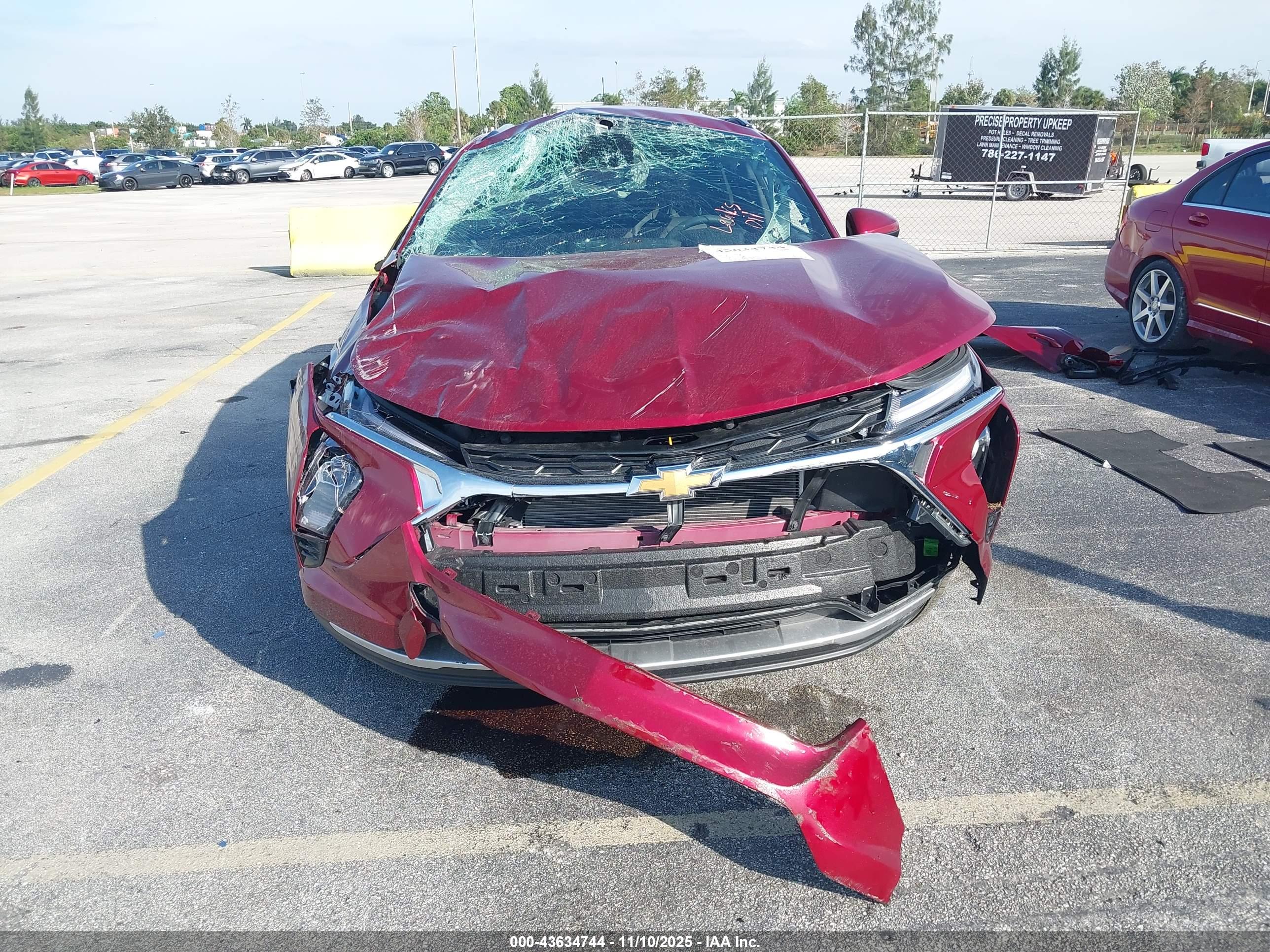 CHEVROLET TRAX image 6