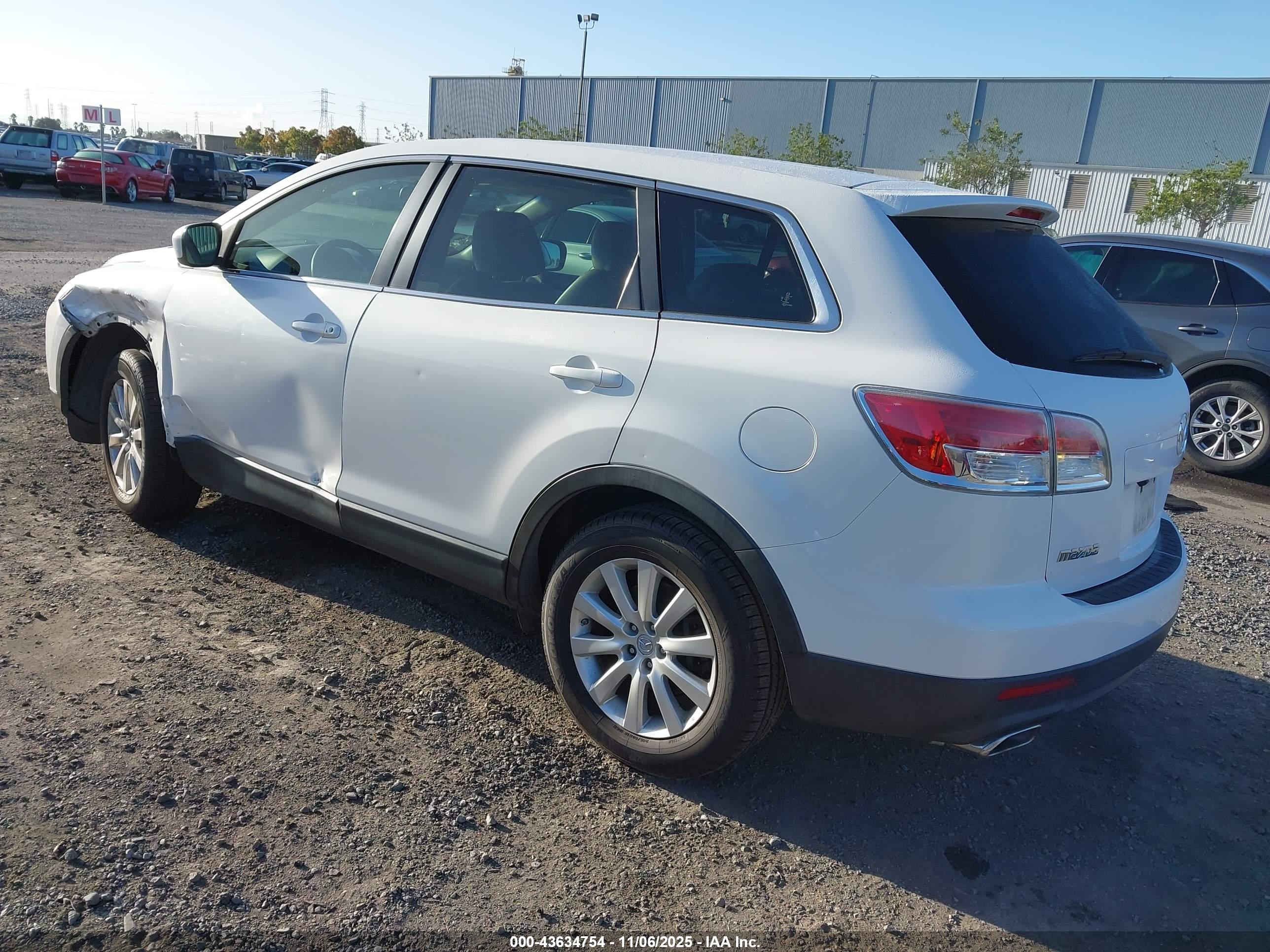 MAZDA CX-9 image 3