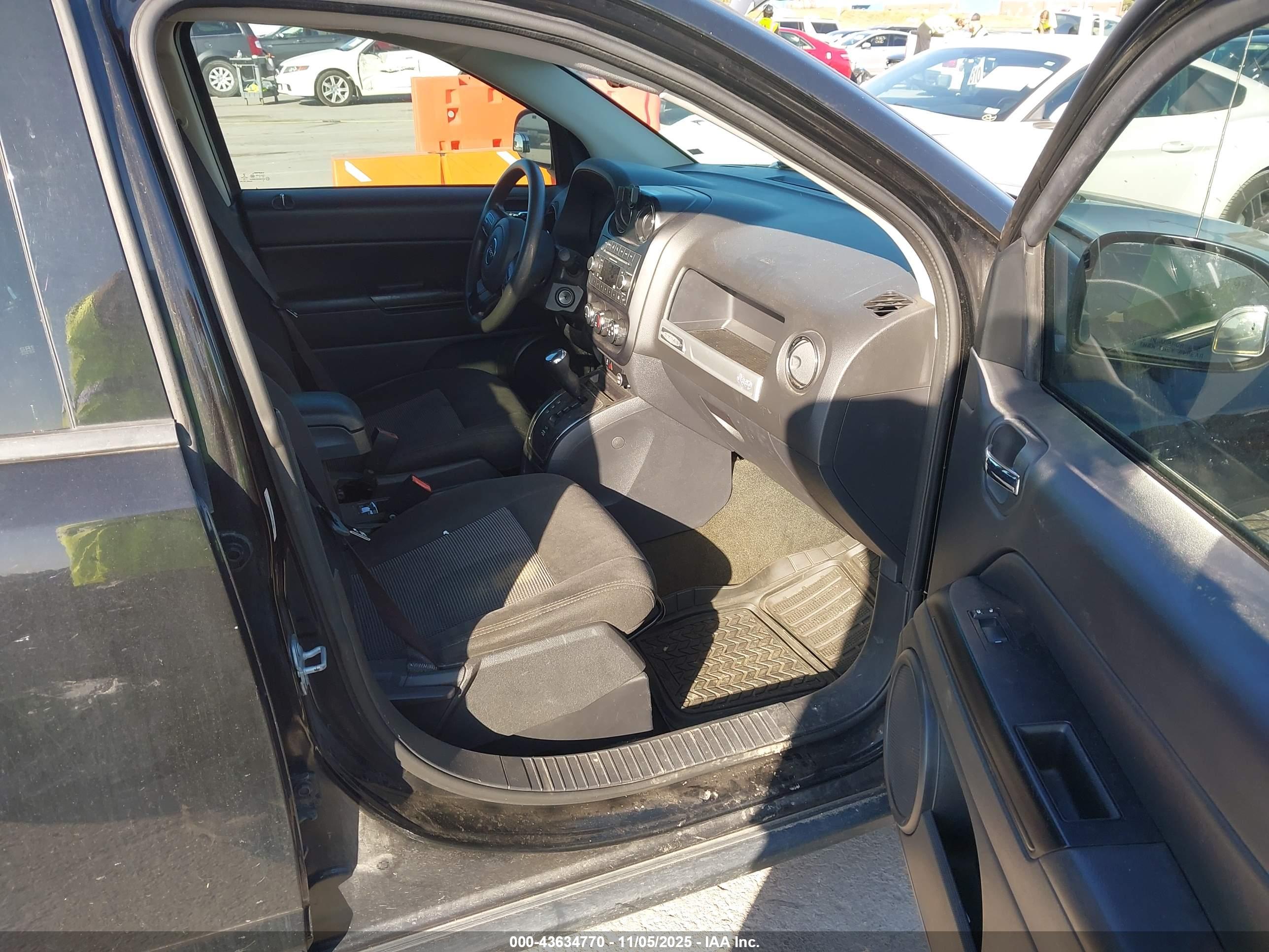 JEEP COMPASS image 5