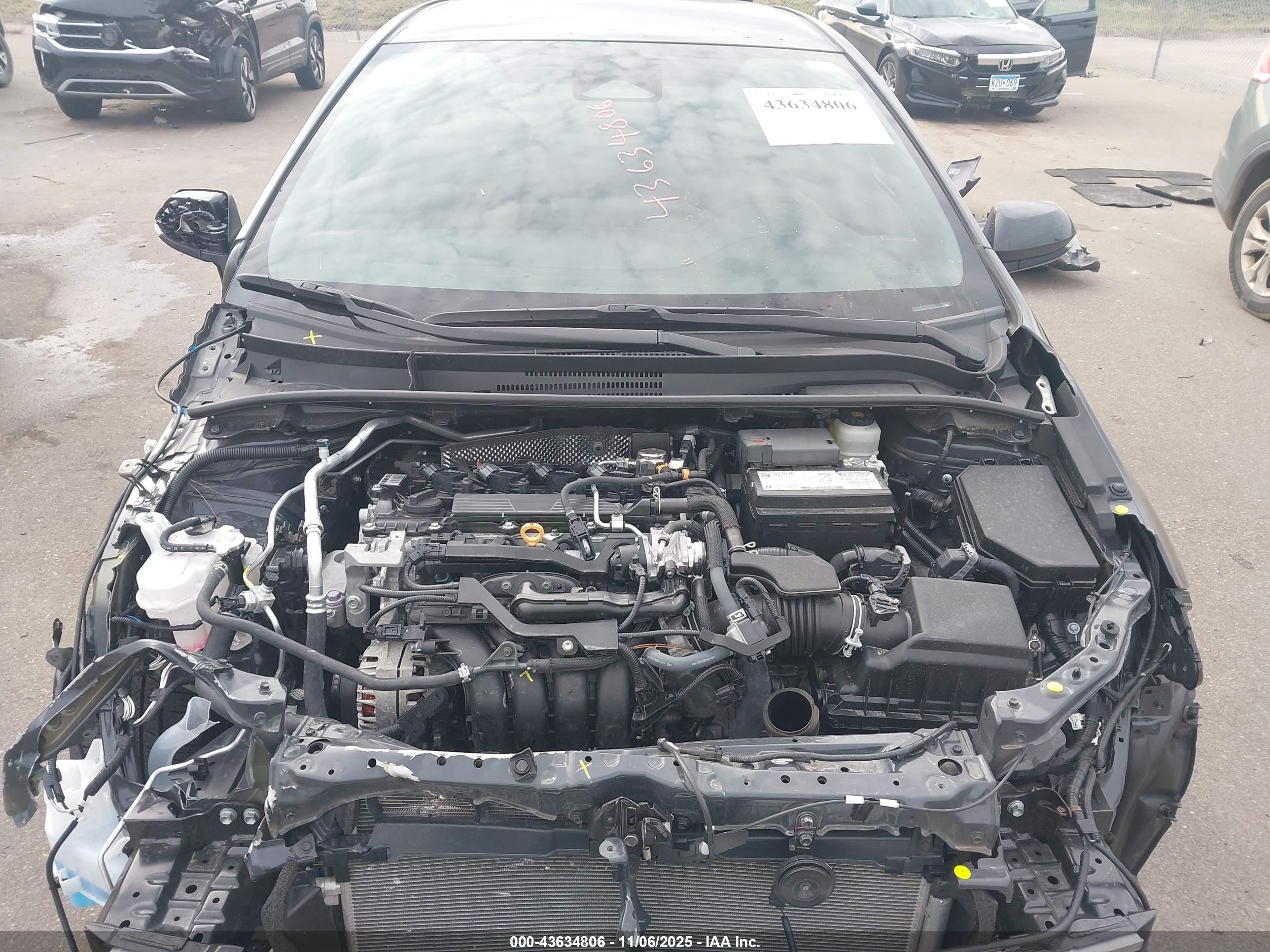 TOYOTA COROLLA image 10