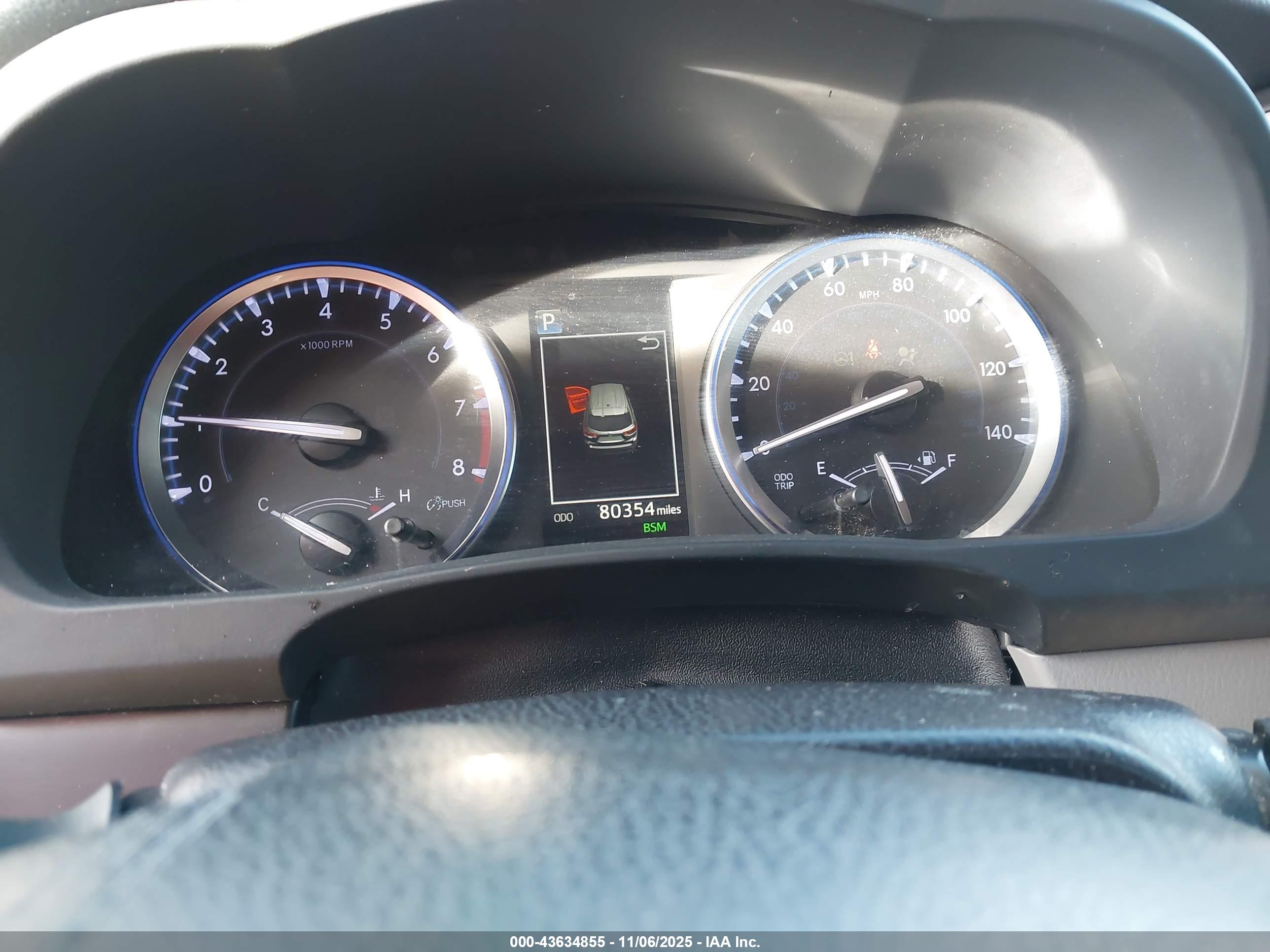 TOYOTA HIGHLANDER image 7