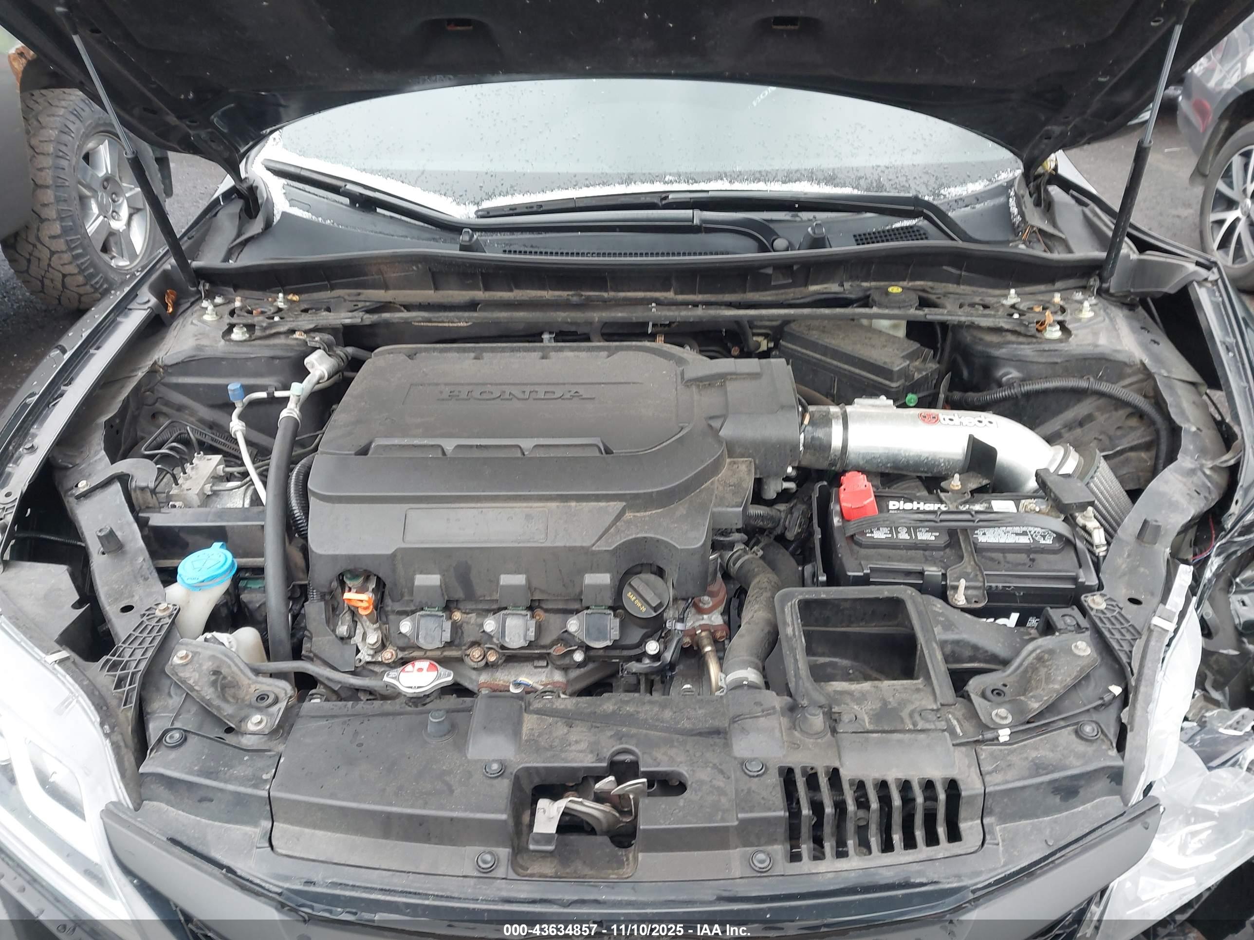 HONDA ACCORD image 10