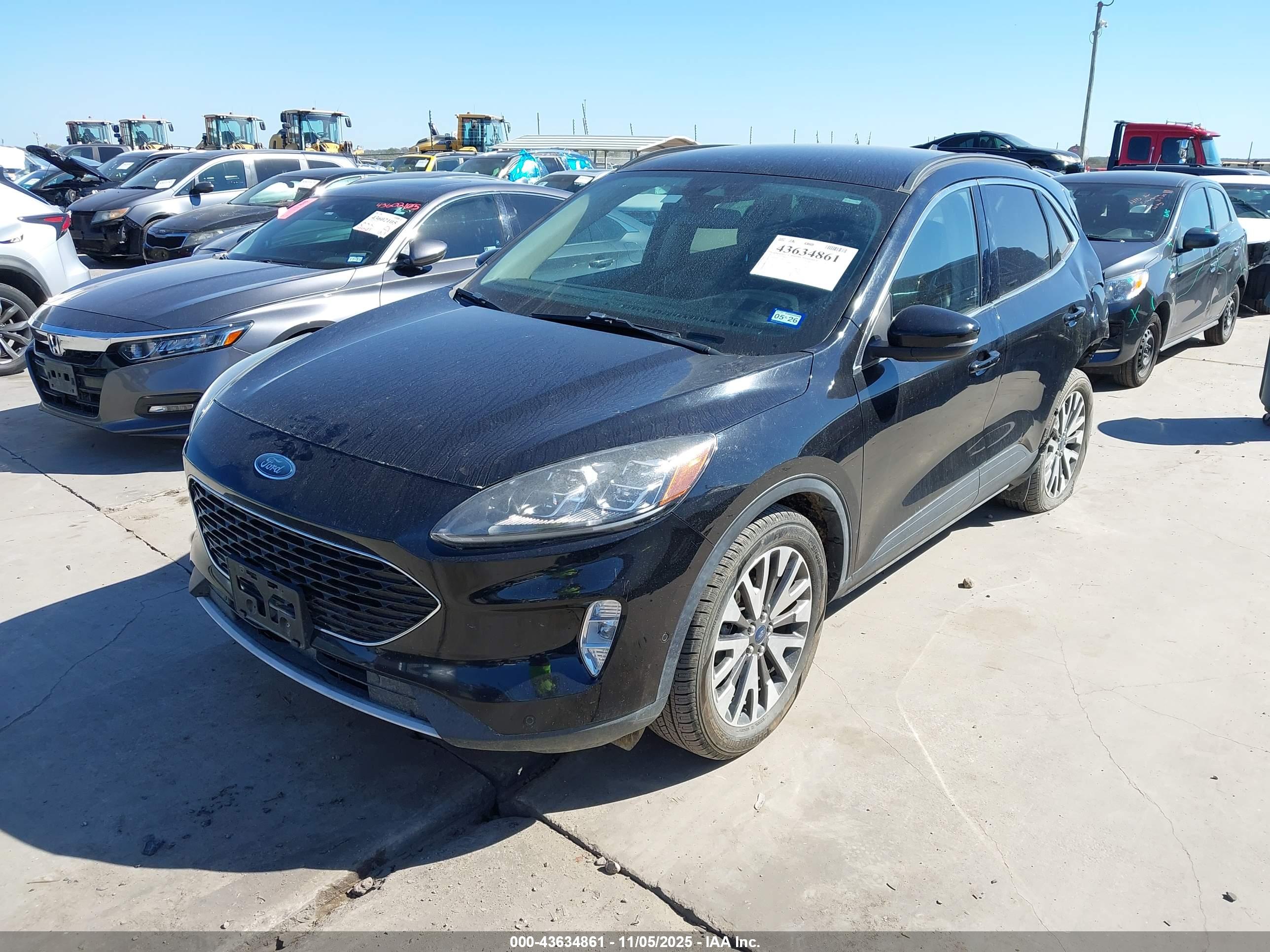 FORD ESCAPE image 2