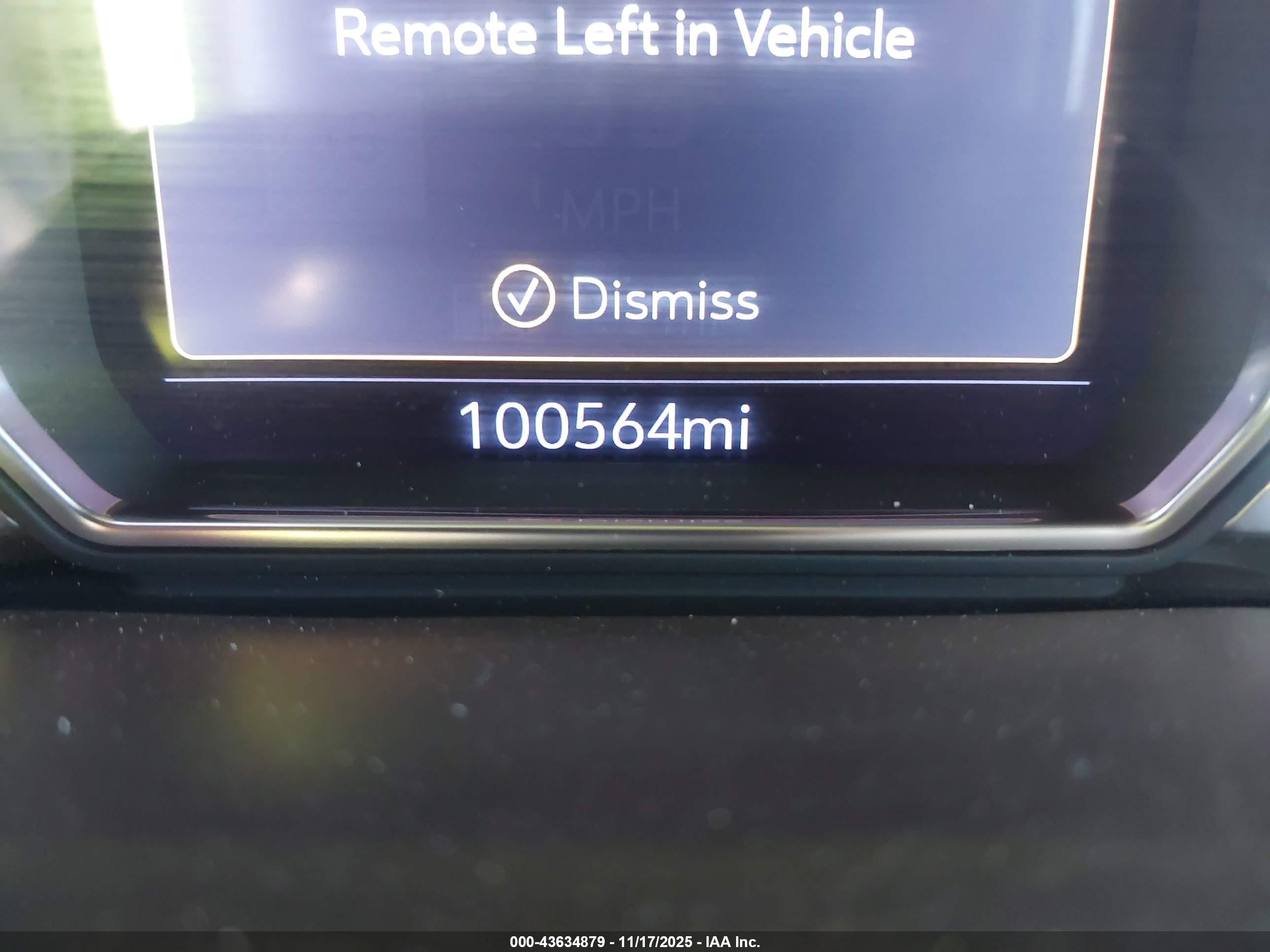 GMC SIERRA image 6