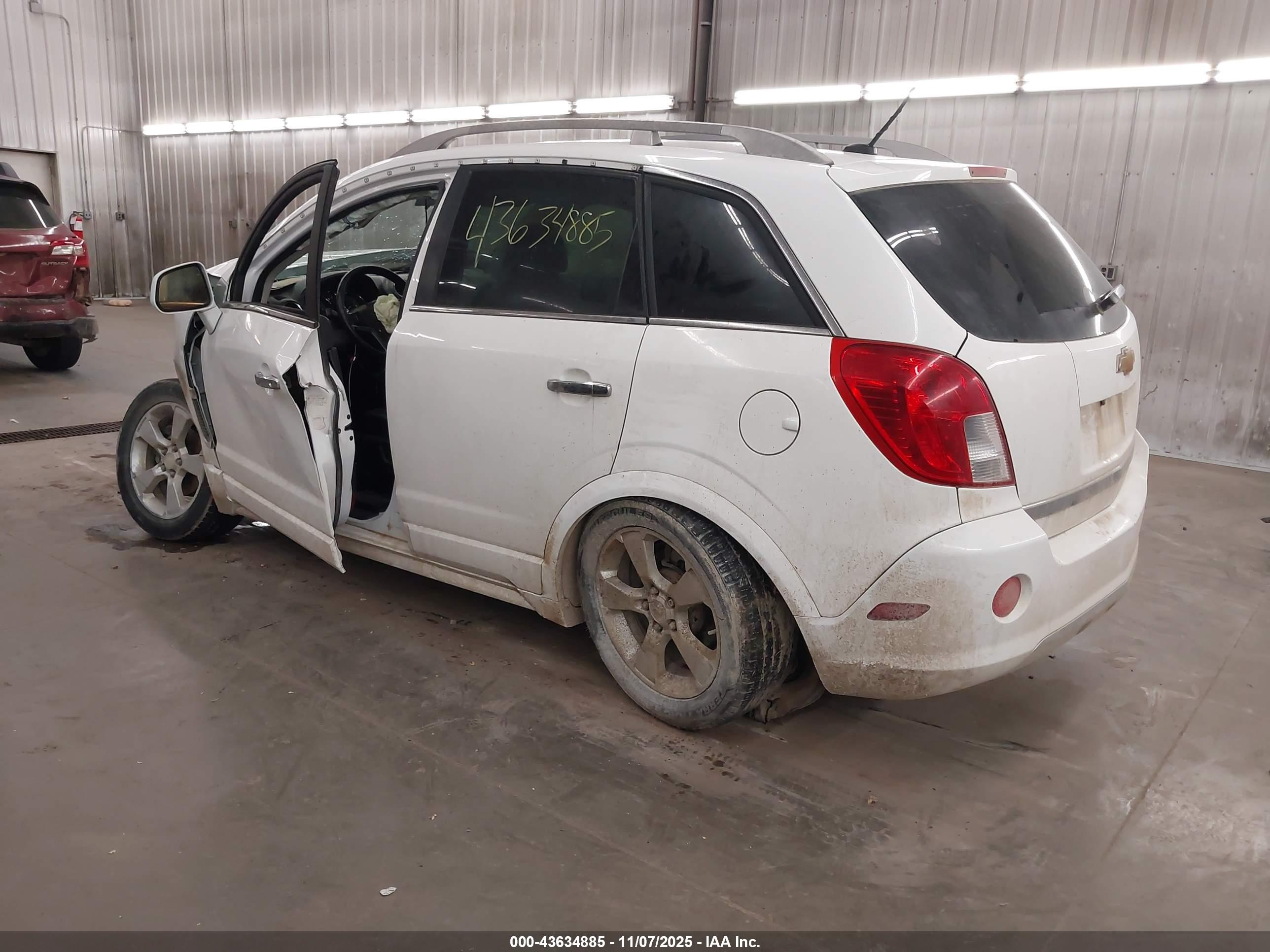 CHEVROLET CAPTIVA image 3