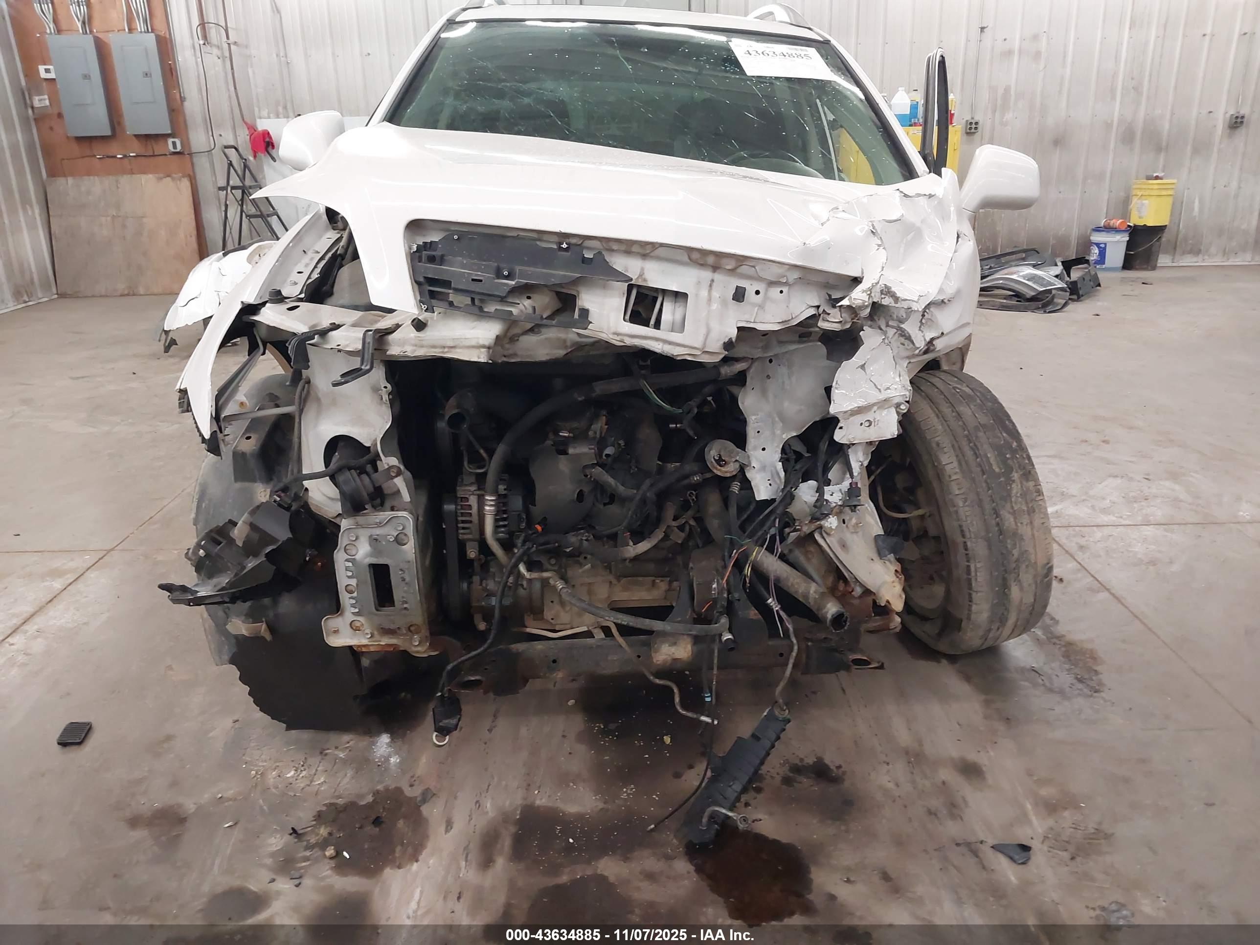 CHEVROLET CAPTIVA image 6