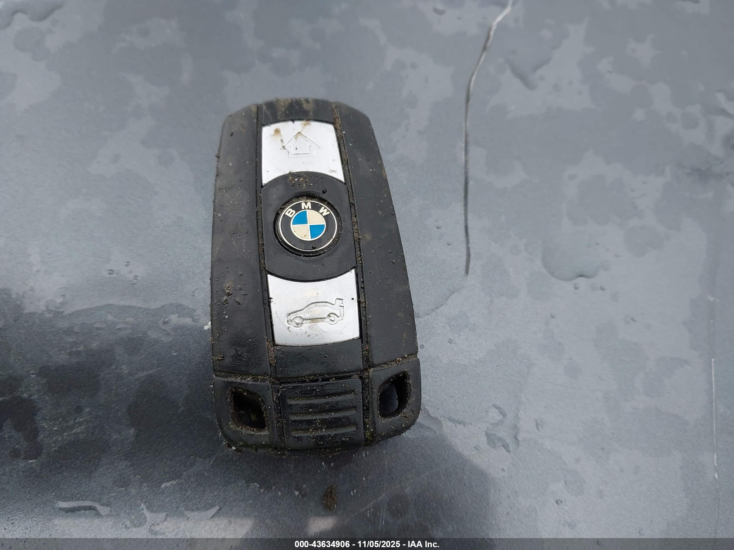 BMW 135I image 11