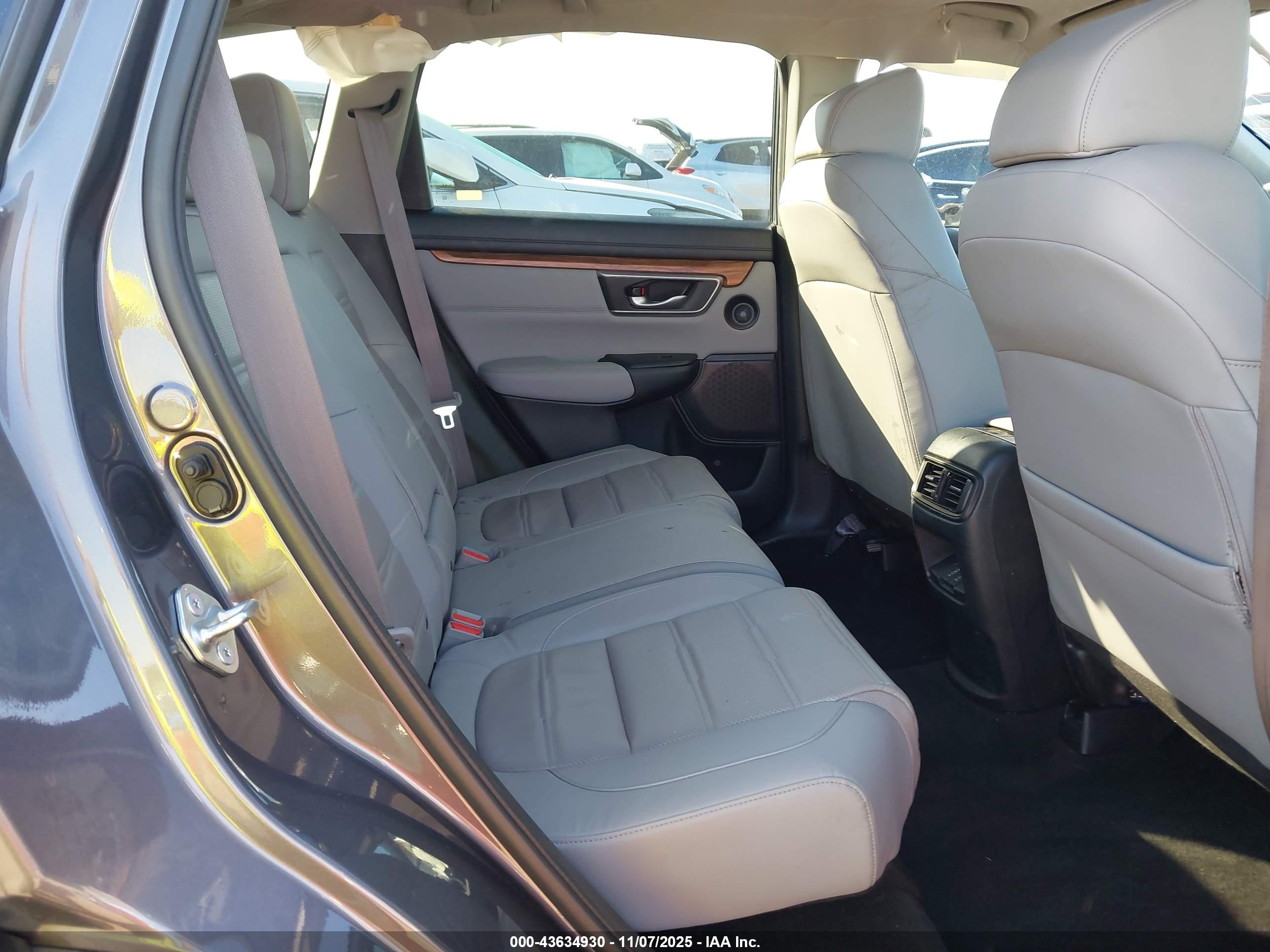 HONDA CR-V image 8