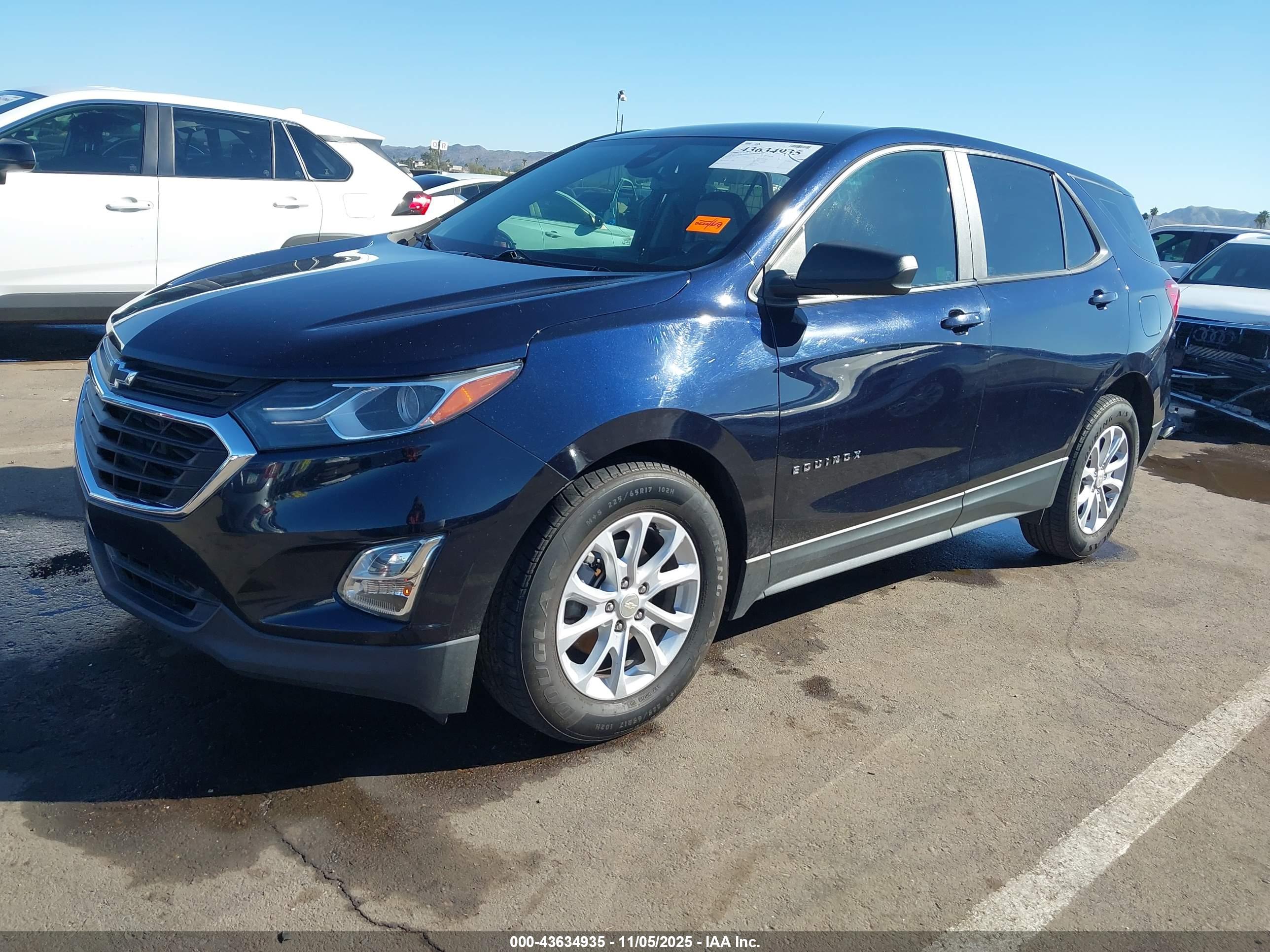 CHEVROLET EQUINOX image 2