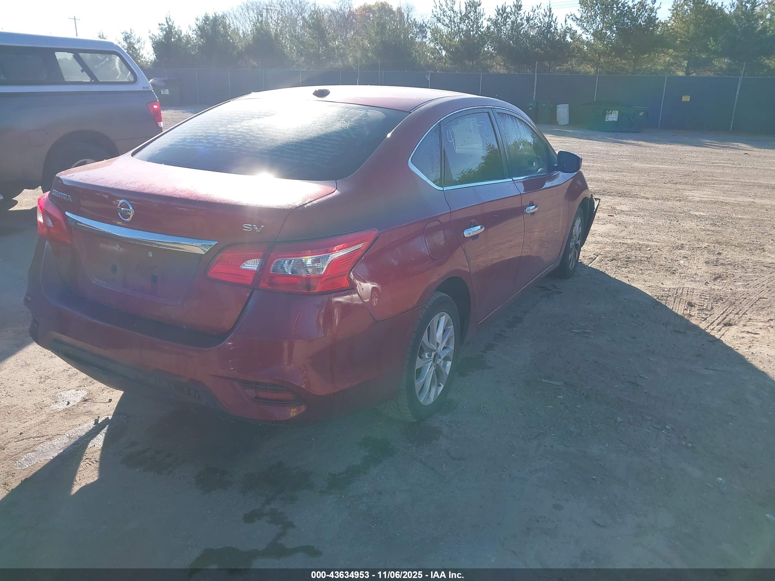NISSAN SENTRA image 4
