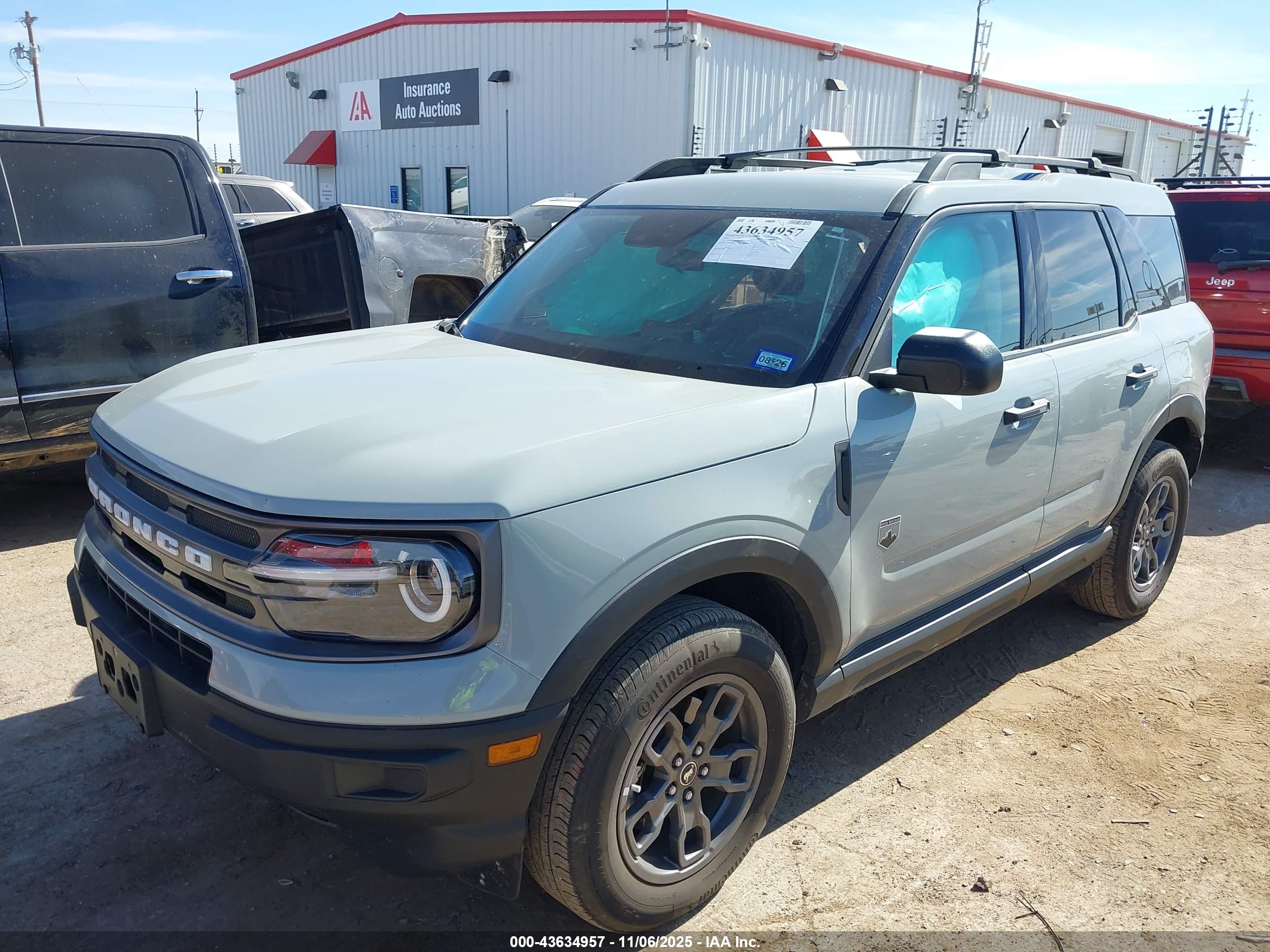 FORD BRONCO image 2