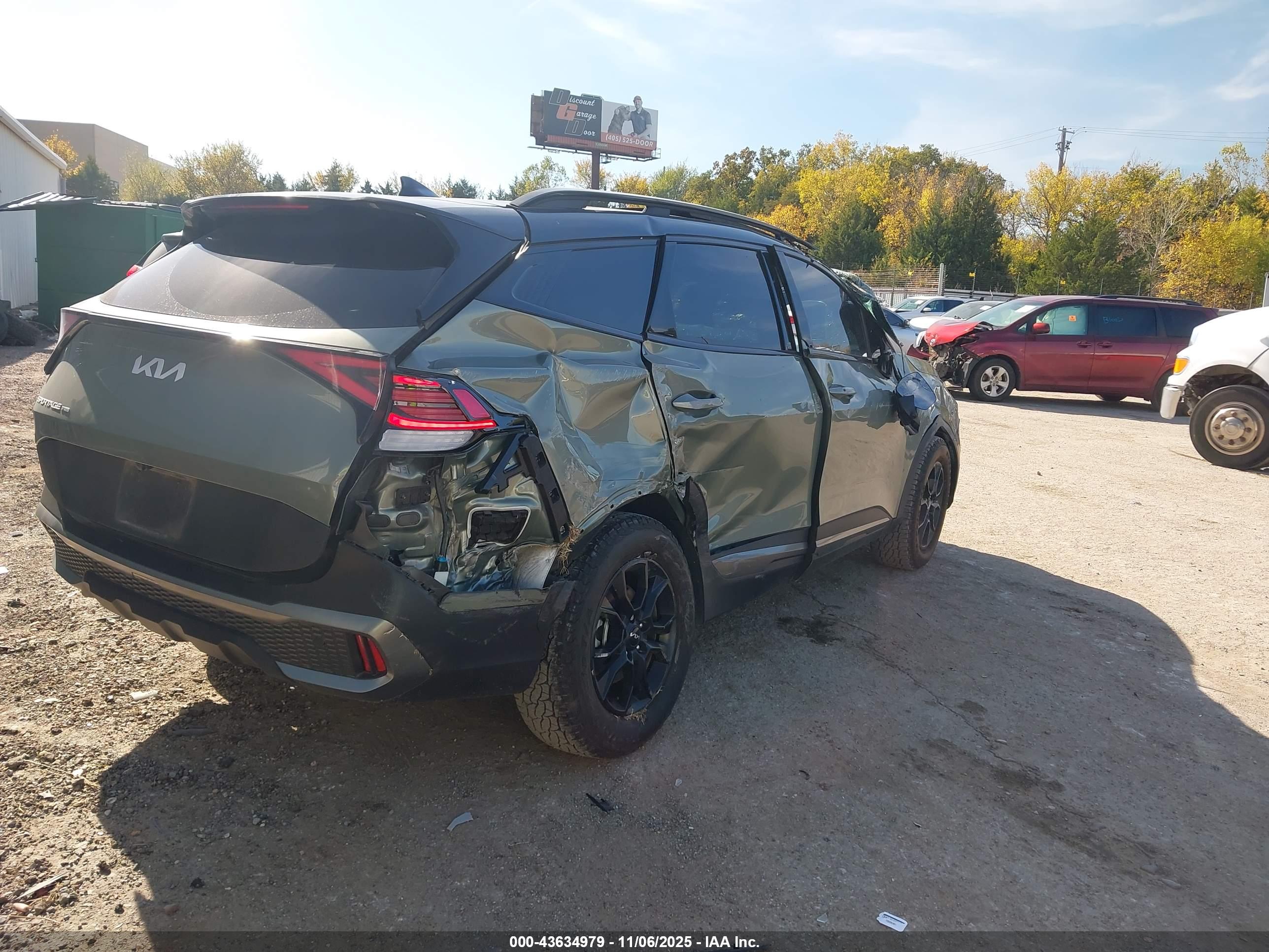 KIA SPORTAGE image 4