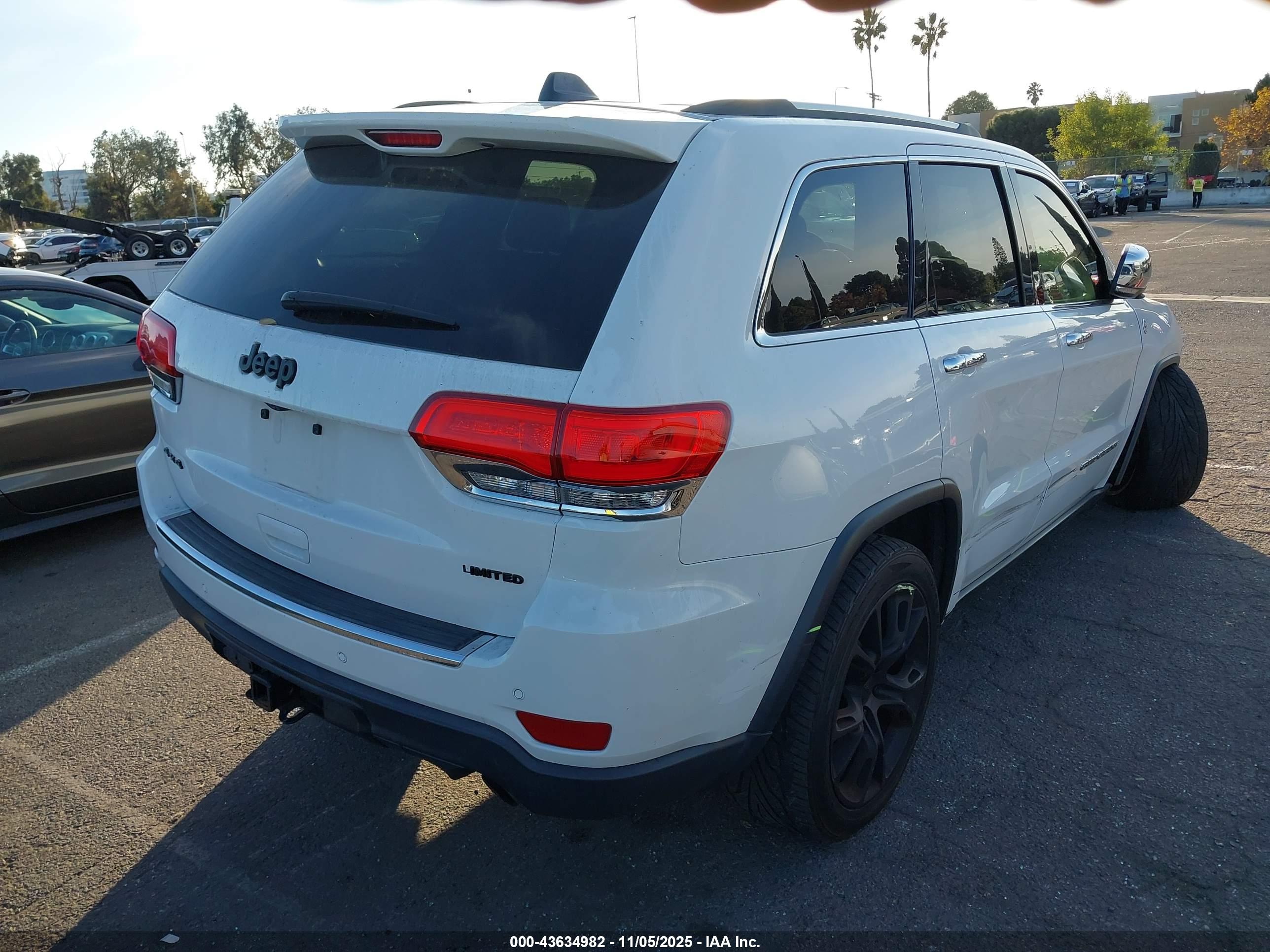 JEEP GRAND image 4
