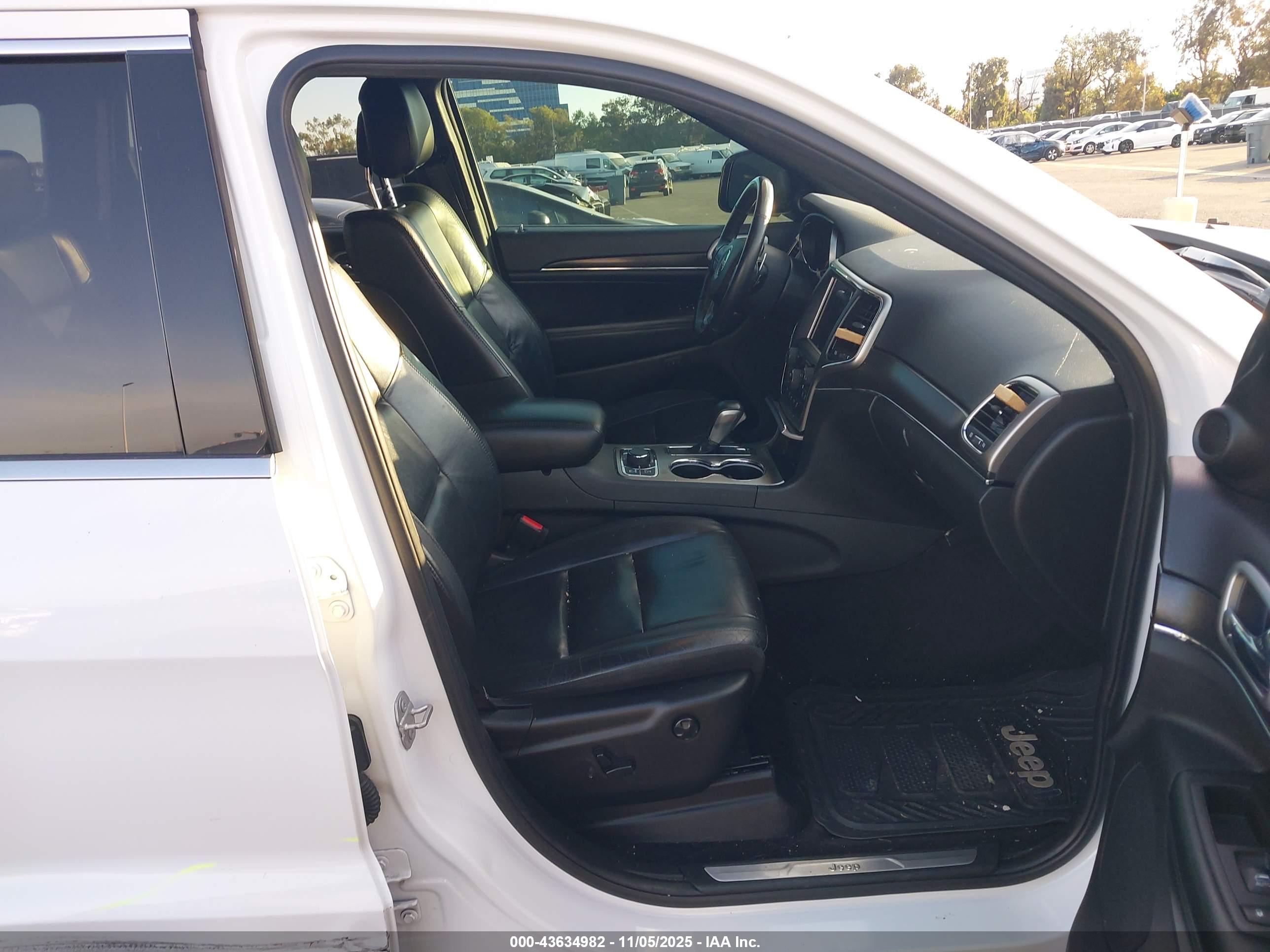 JEEP GRAND image 5