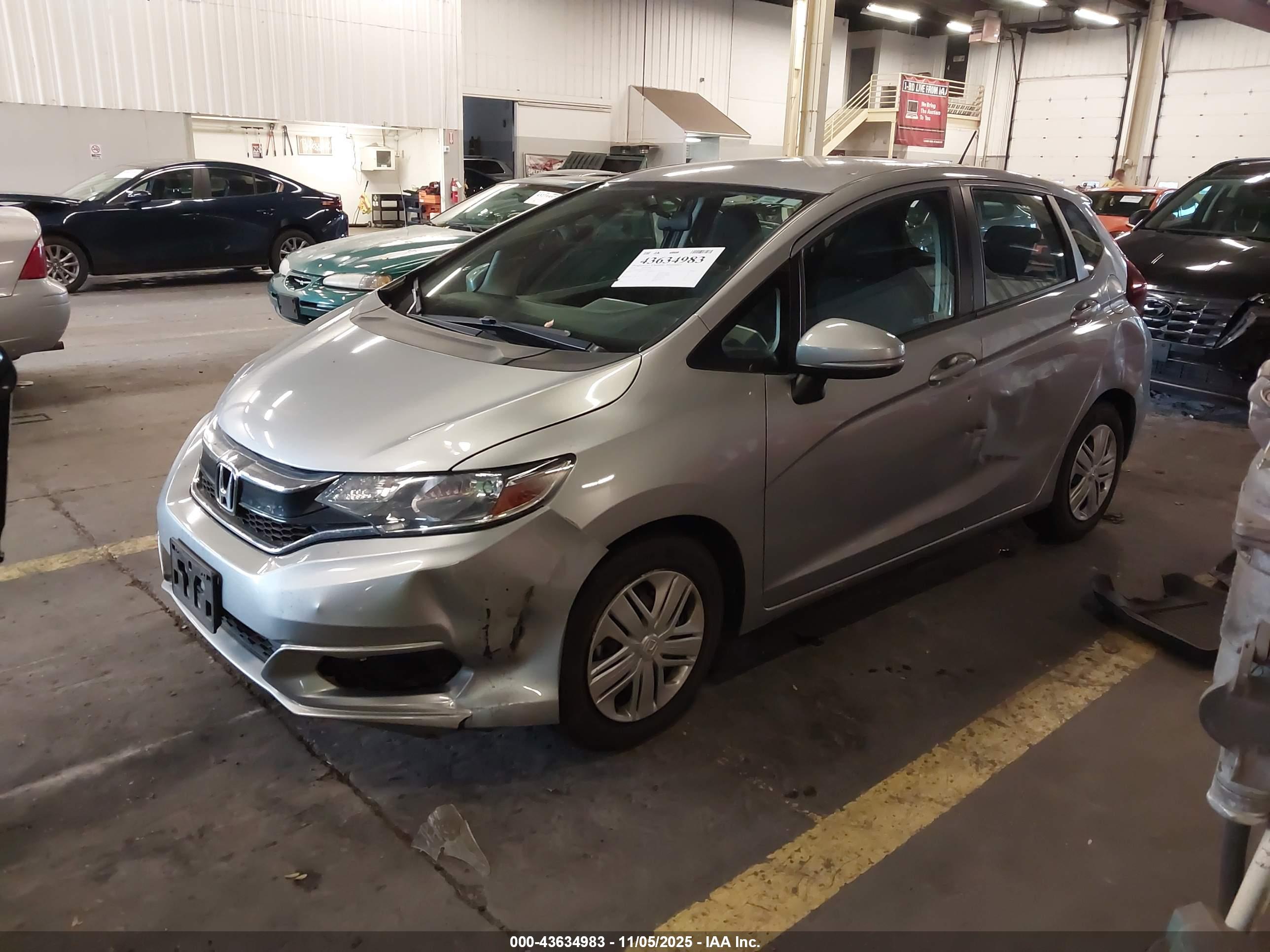 HONDA FIT image 2