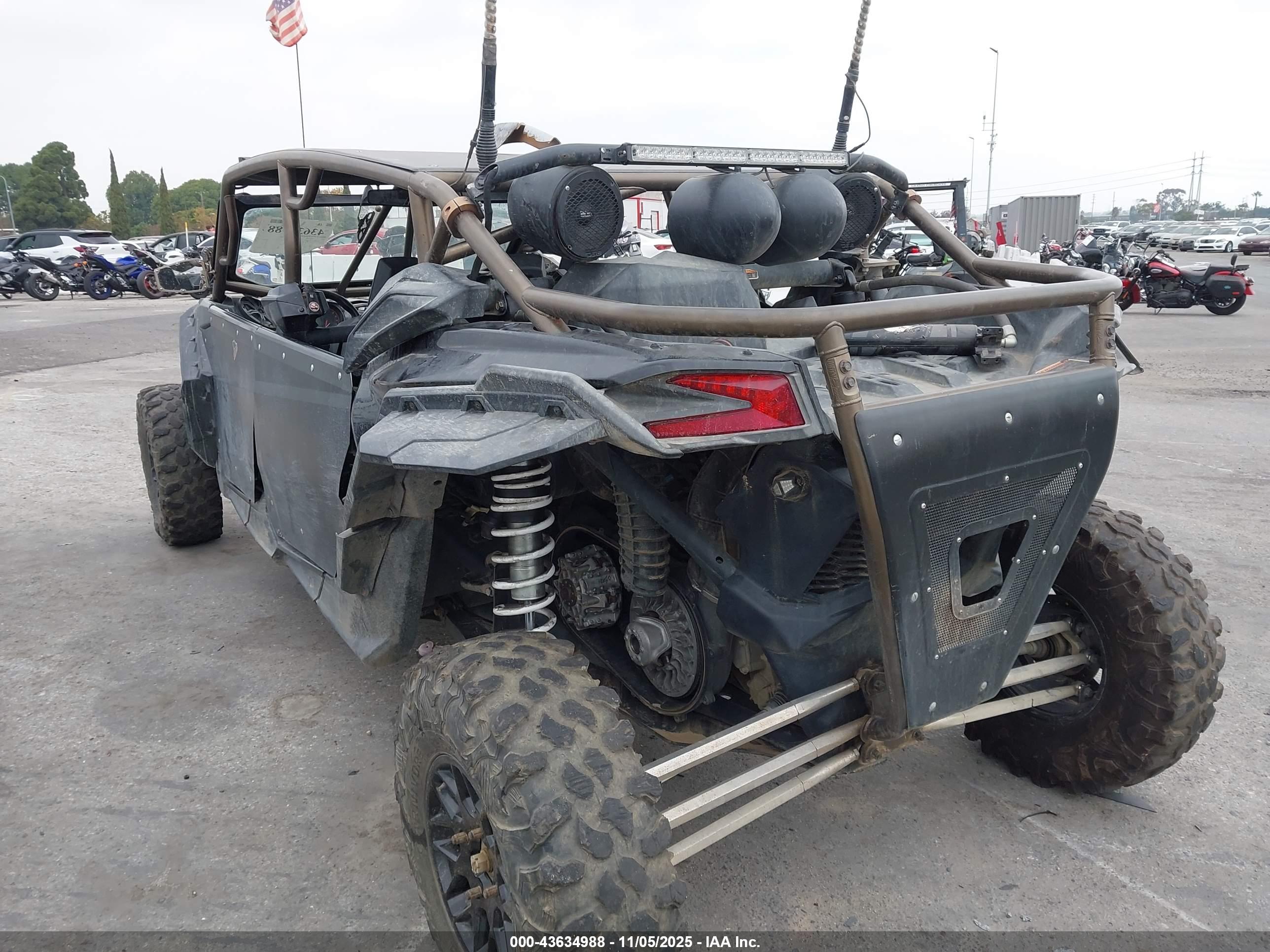 CAN-AM MAVERICK image 3