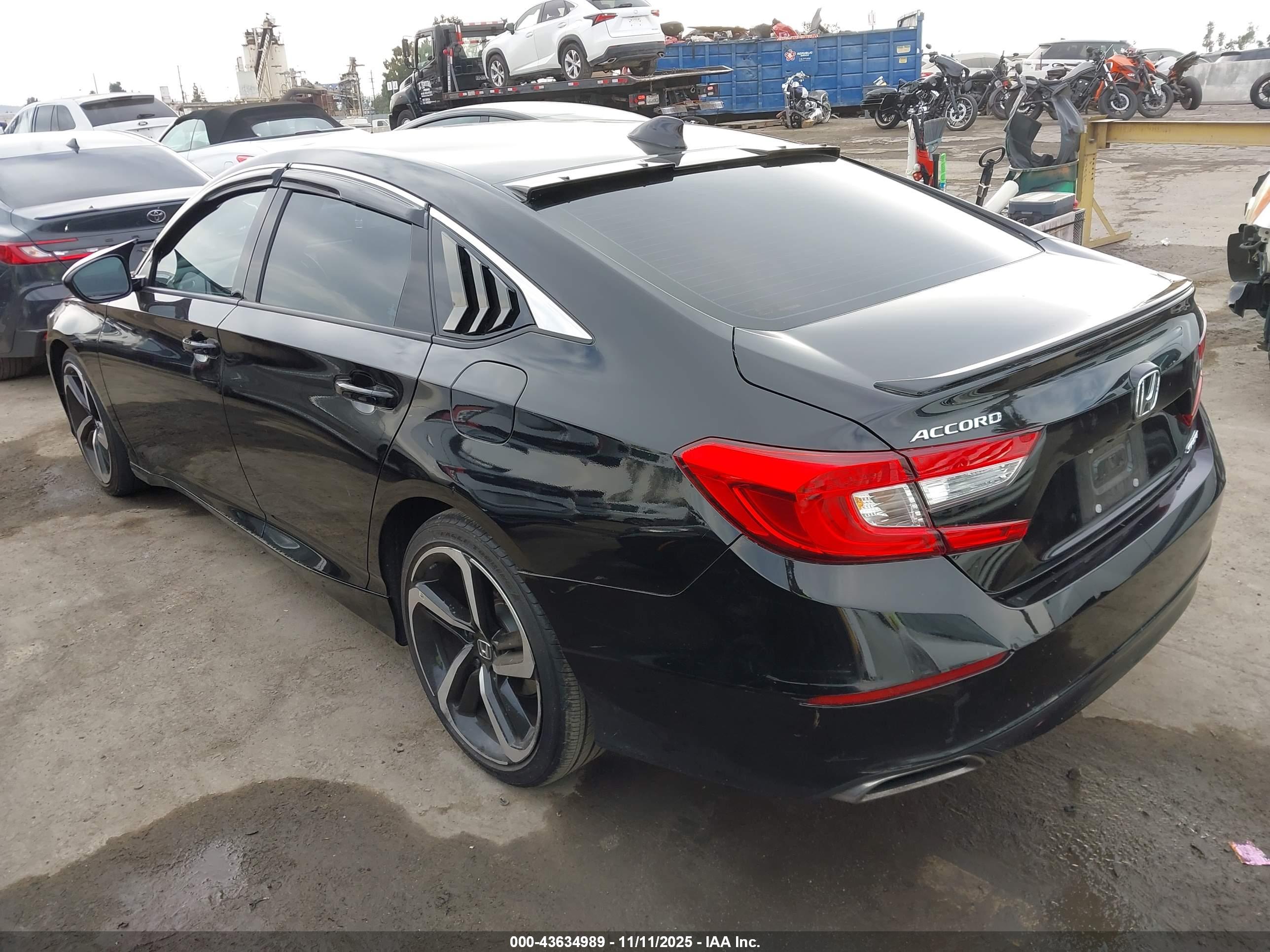 HONDA ACCORD image 3