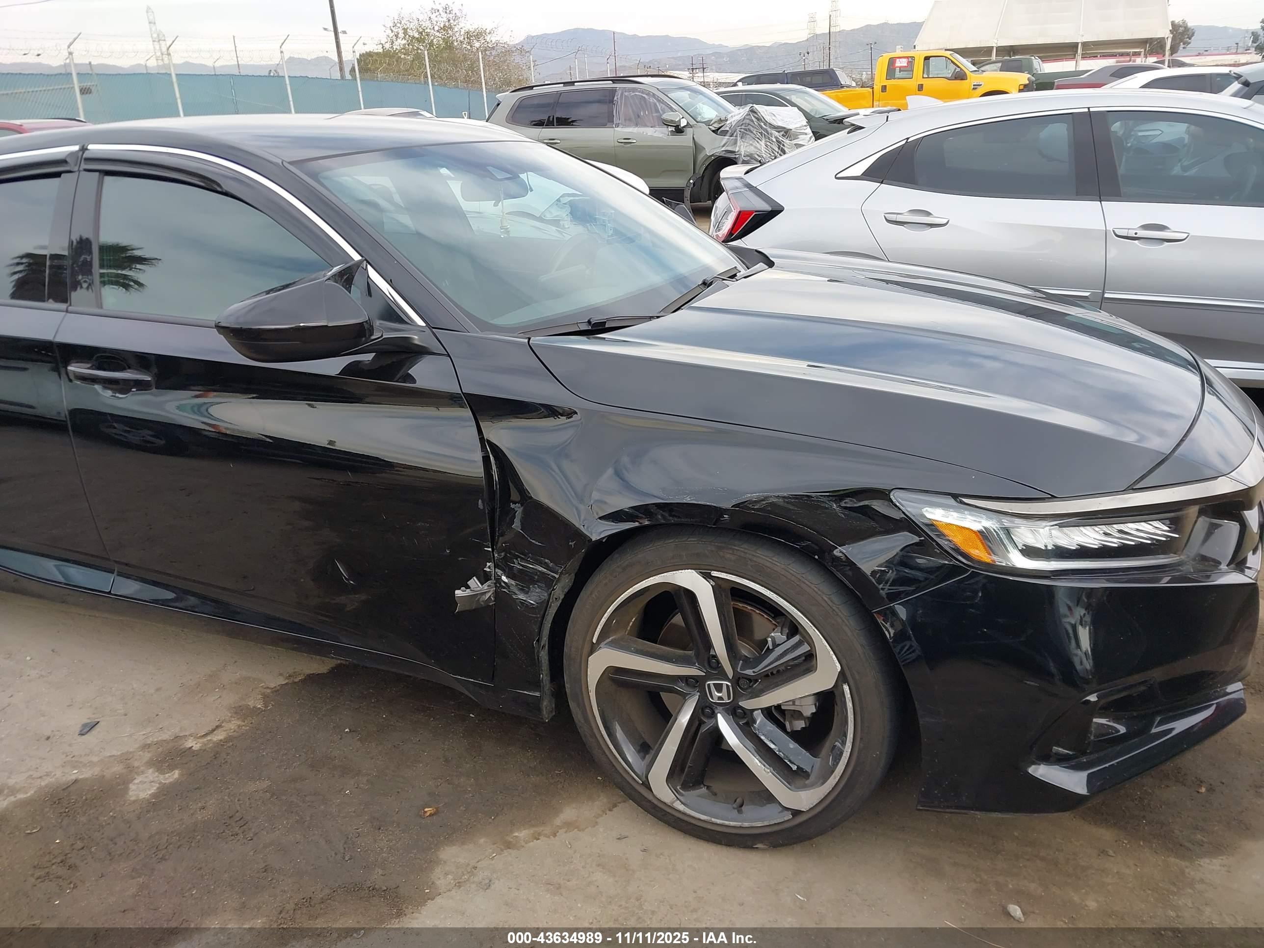 HONDA ACCORD image 6