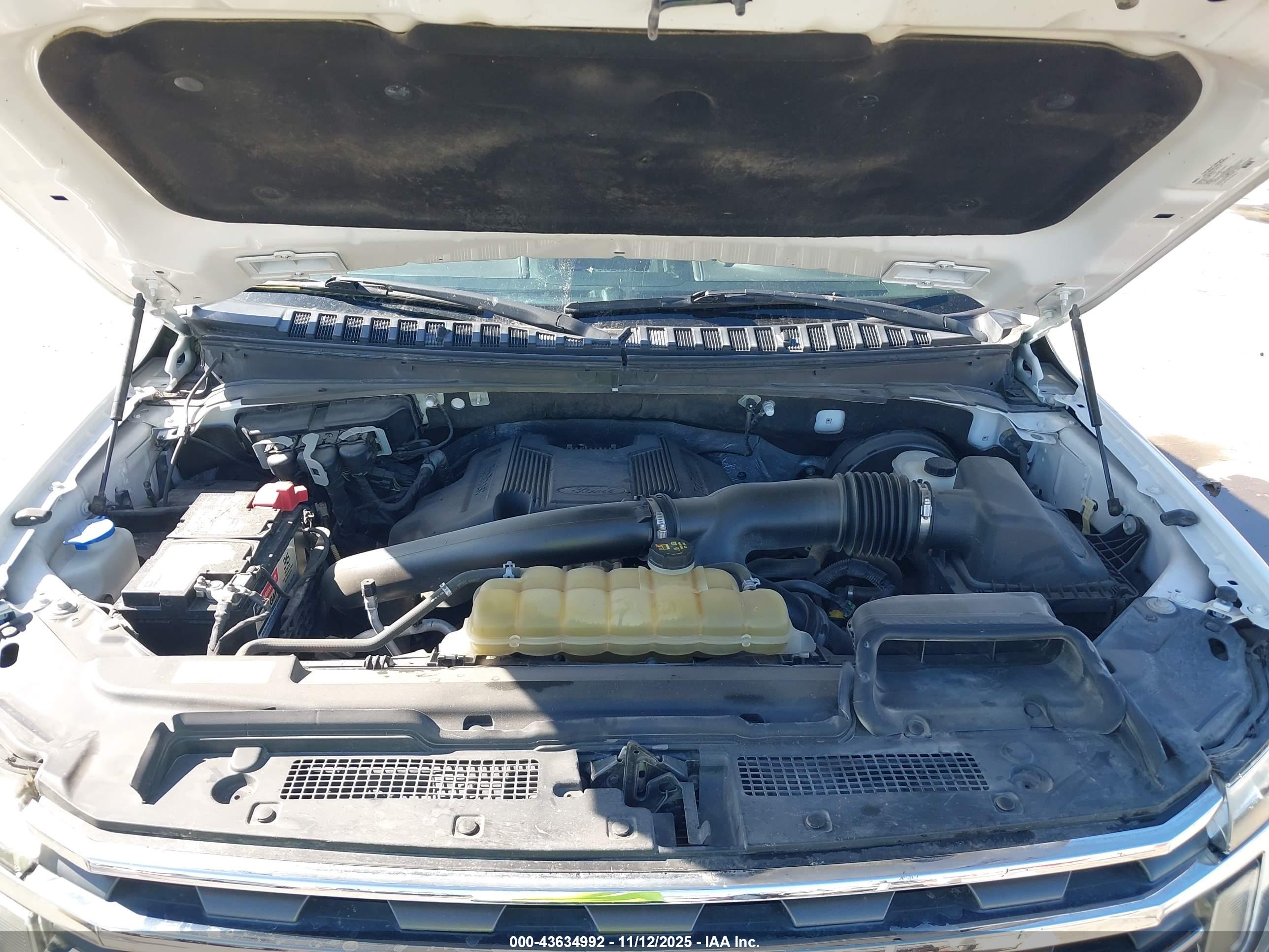 FORD EXPEDITION image 10