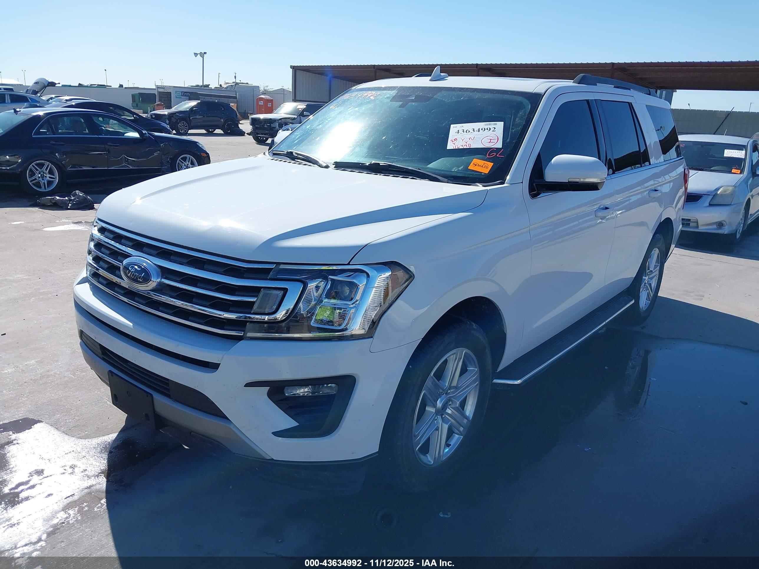 FORD EXPEDITION image 2