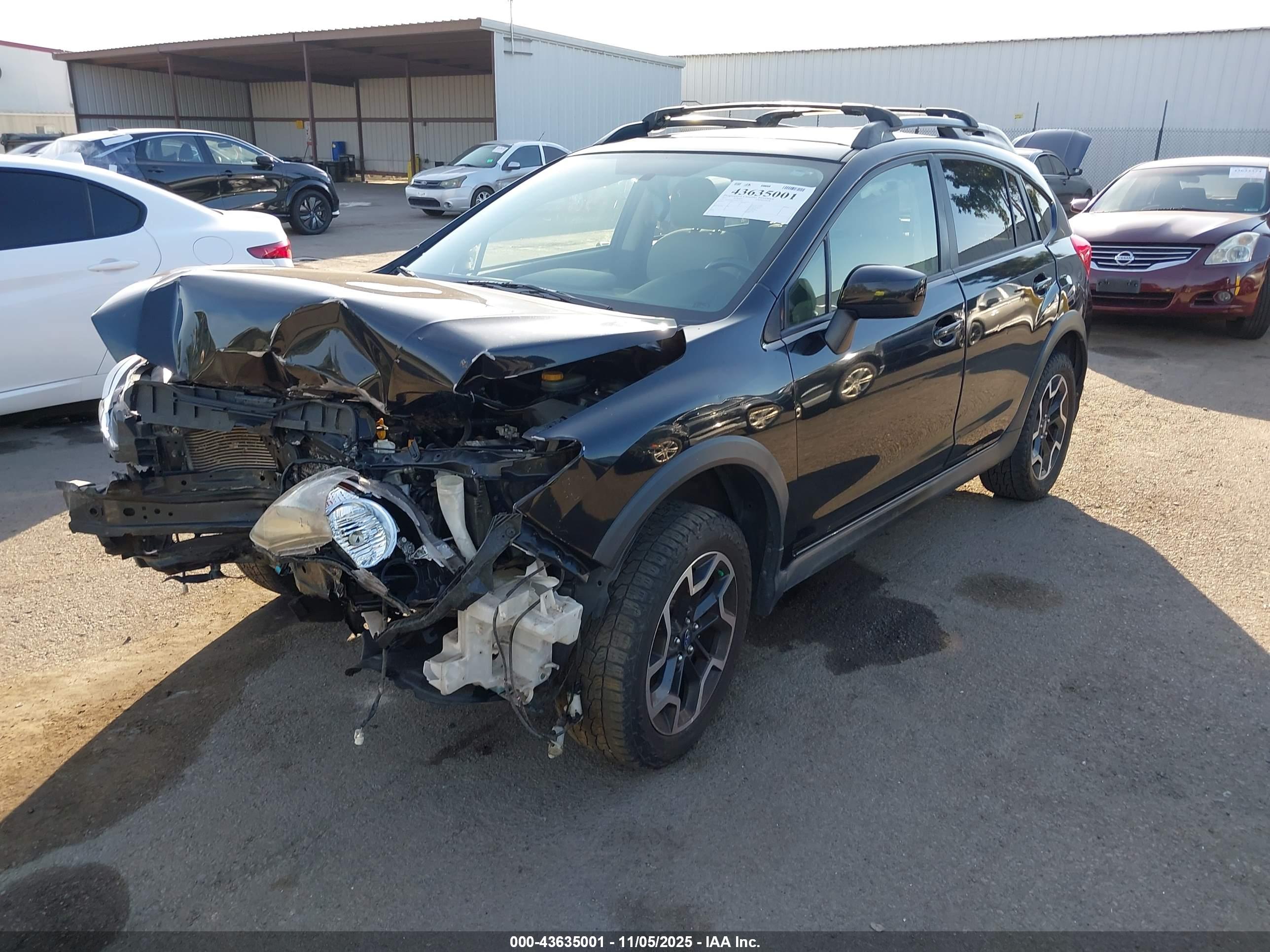 SUBARU CROSSTREK image 2
