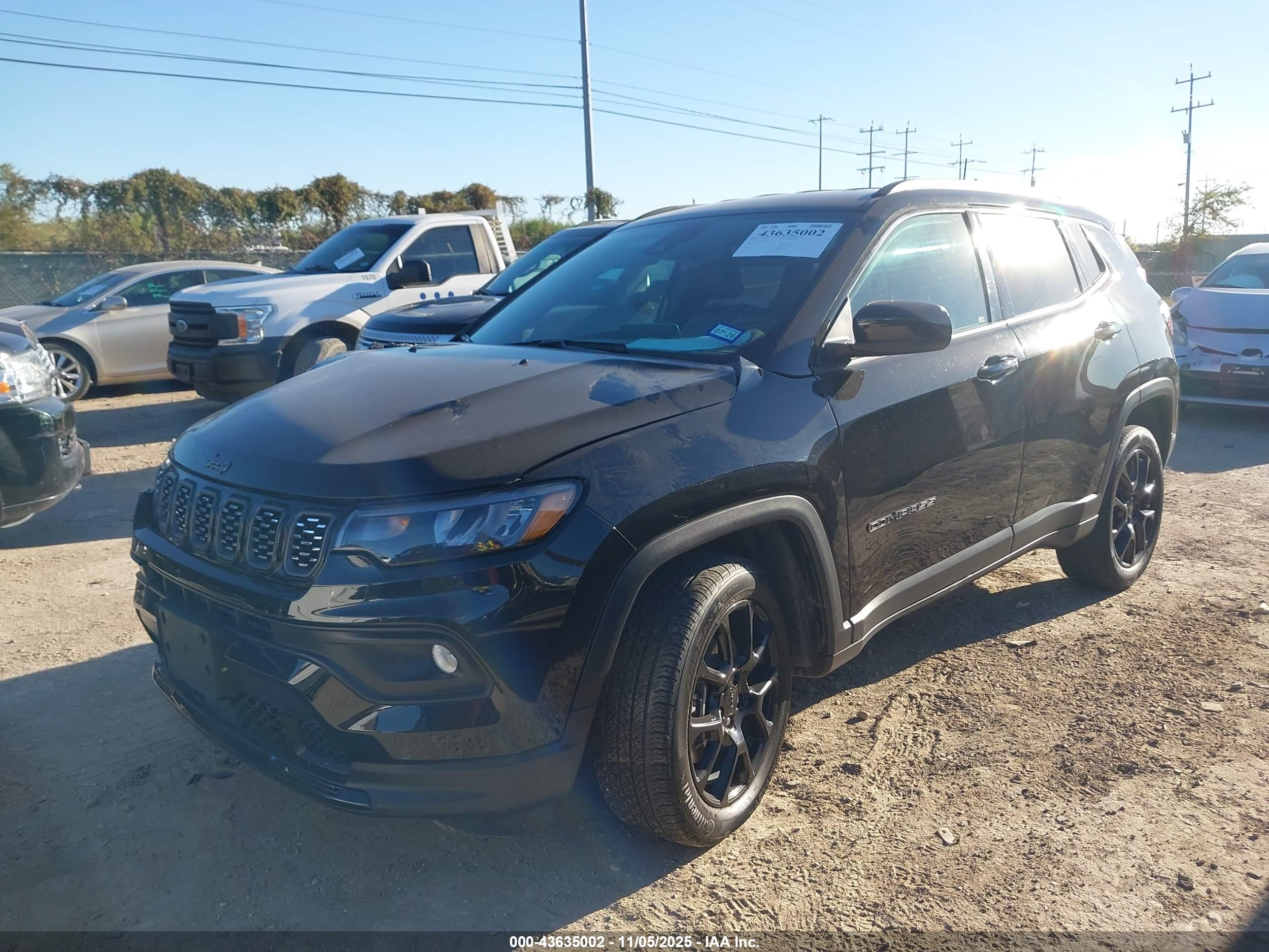 JEEP COMPASS image 2