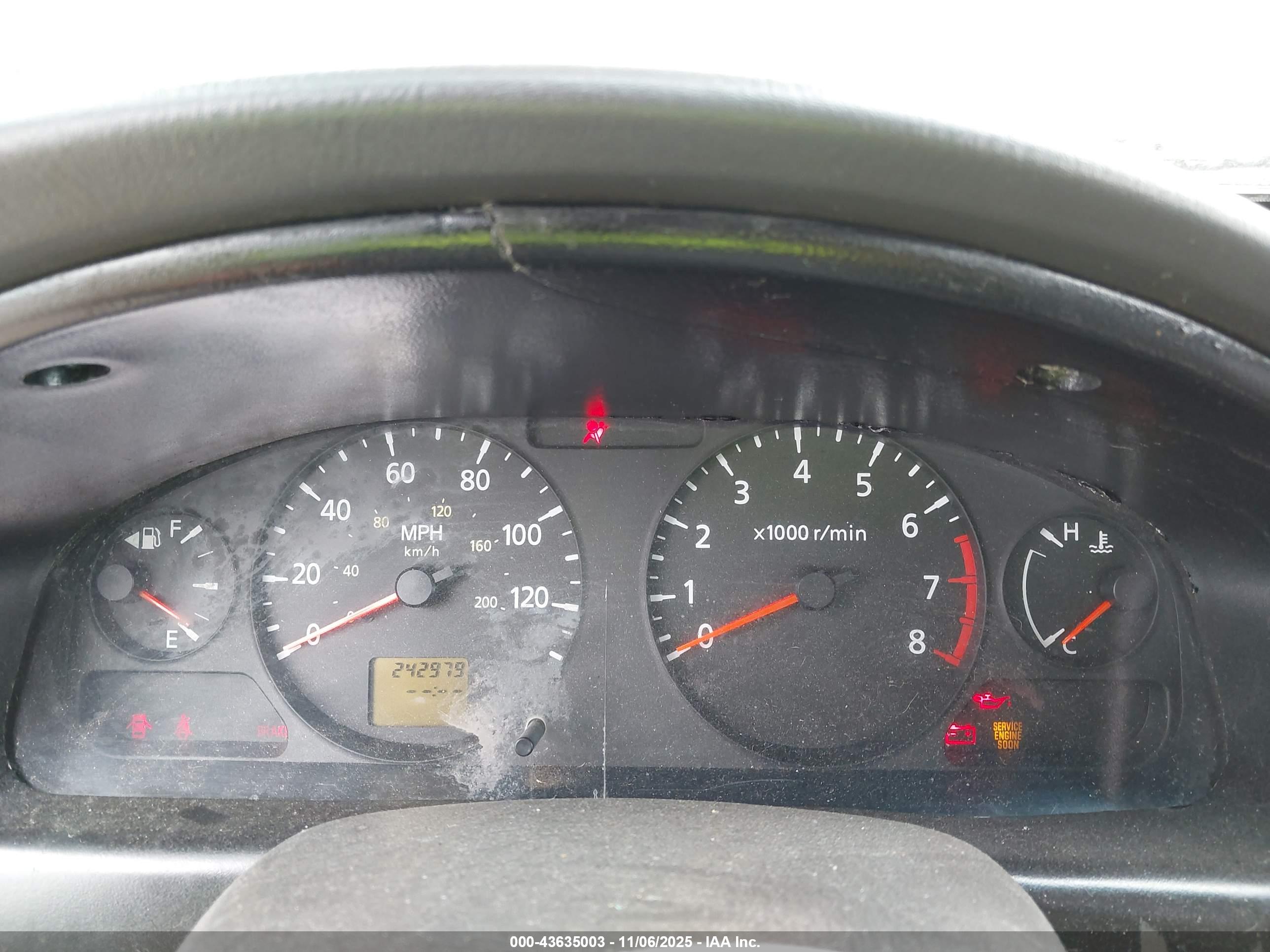 NISSAN SENTRA image 7