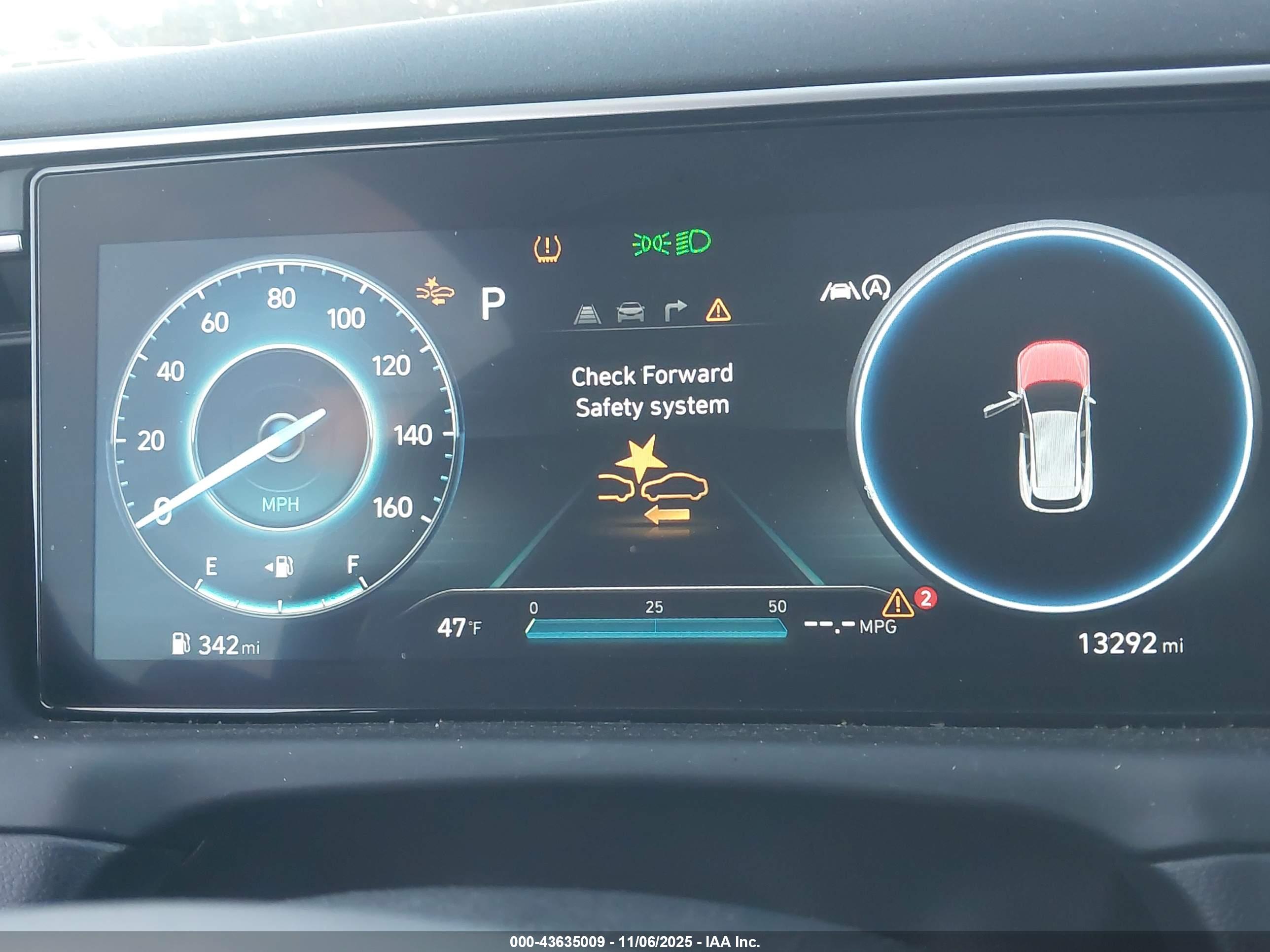 HYUNDAI TUCSON image 7