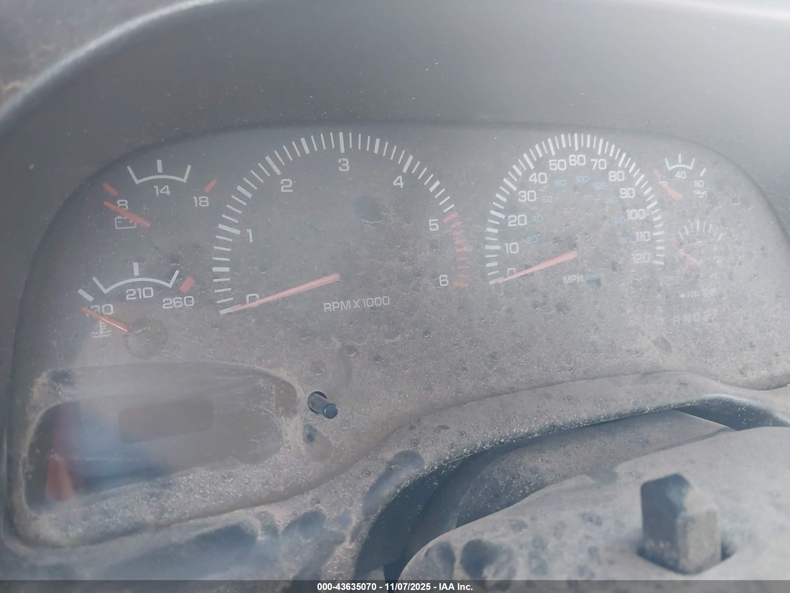 DODGE RAM image 7