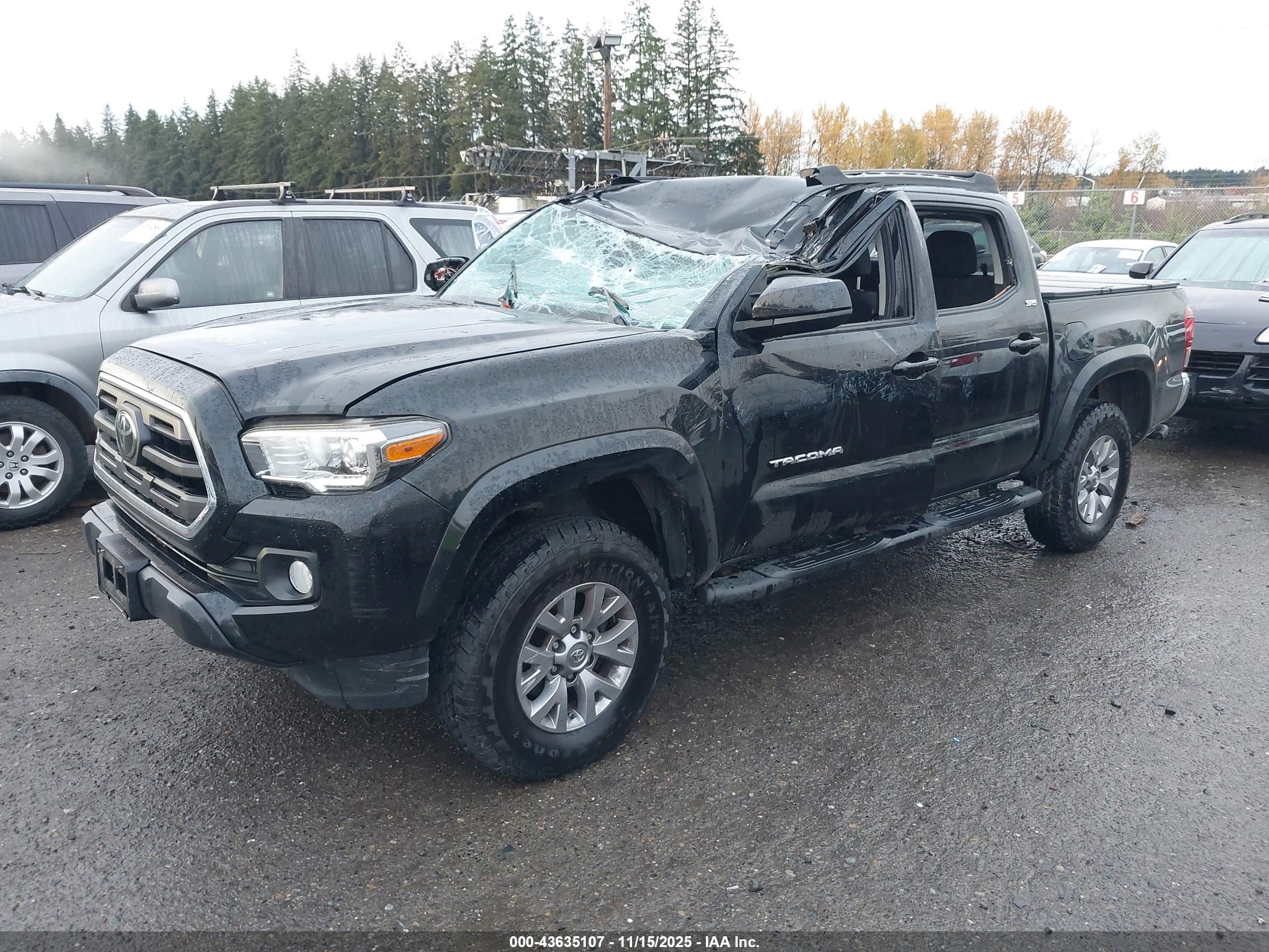 TOYOTA TACOMA image 2