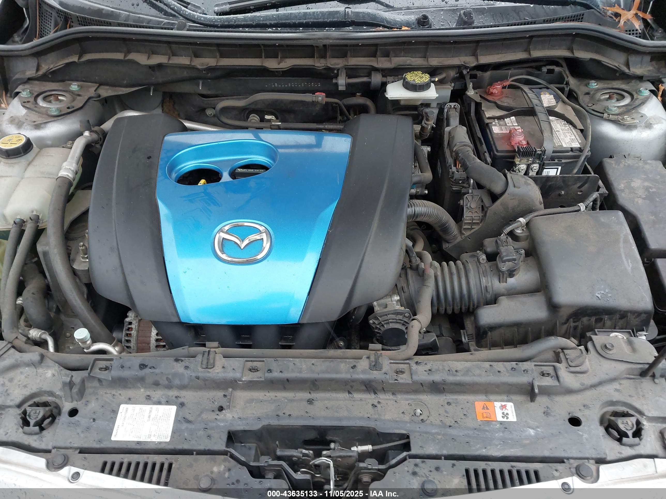MAZDA MAZDA3 image 10