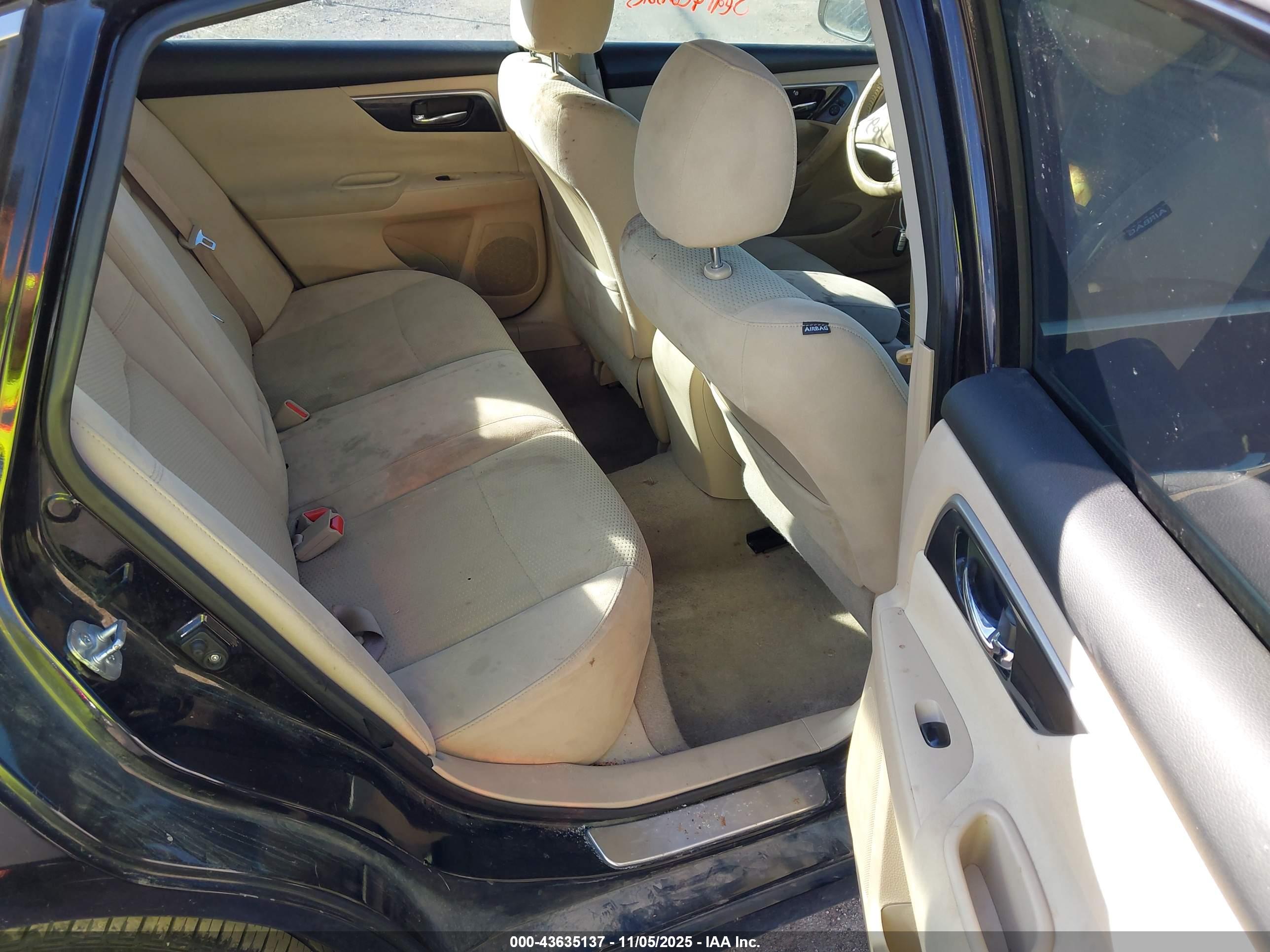 NISSAN ALTIMA image 8