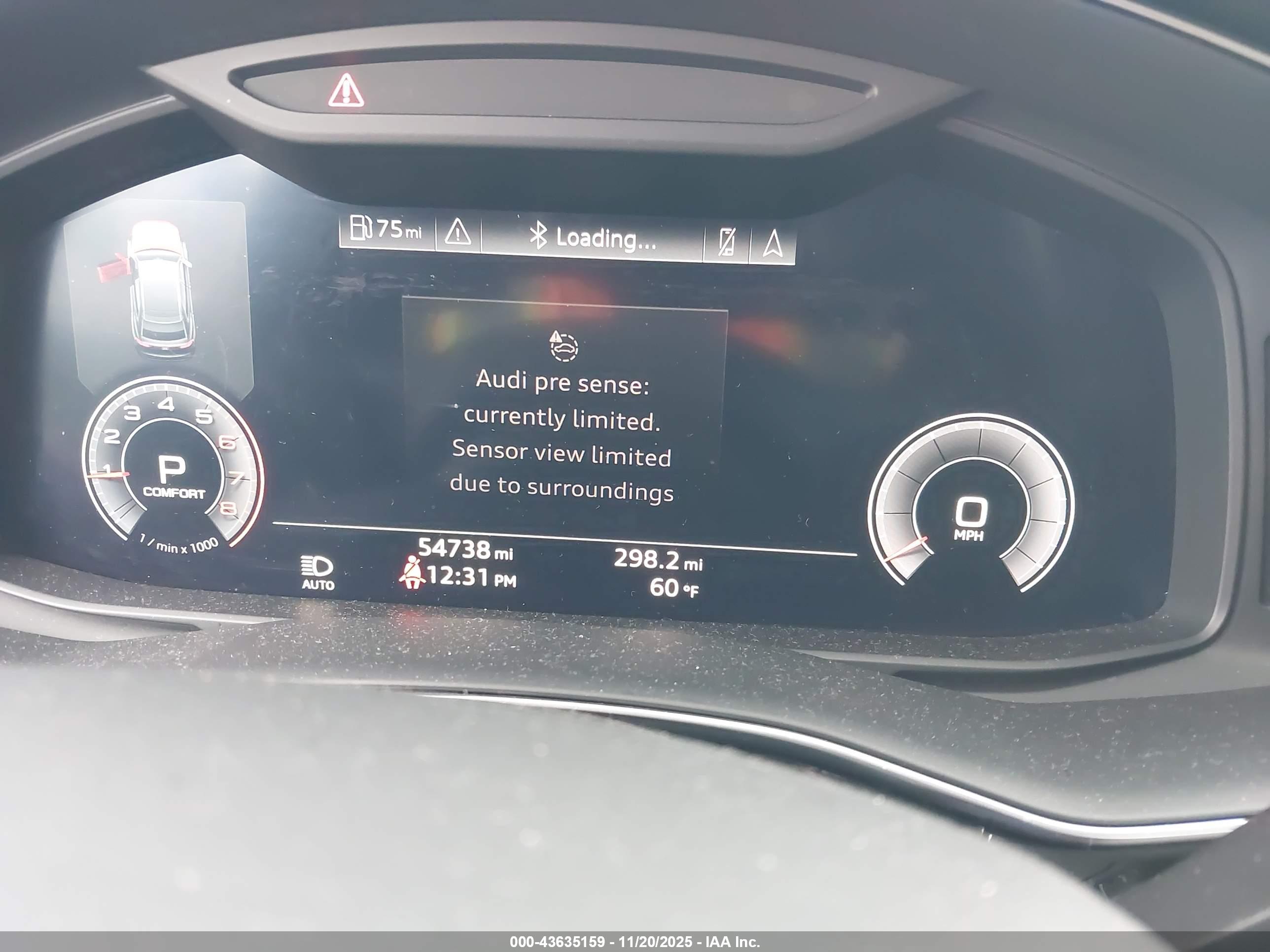 AUDI Q8 image 7