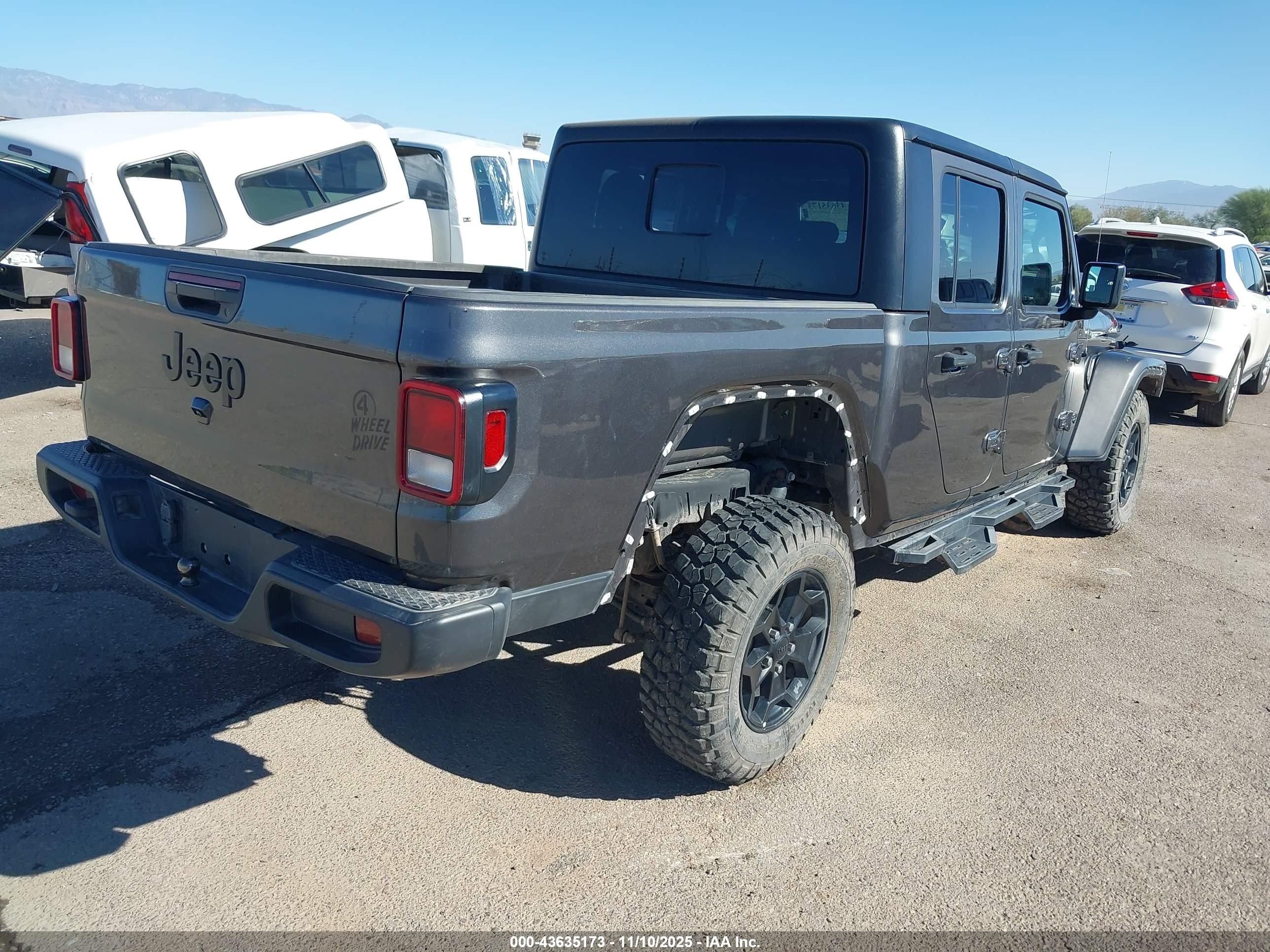 JEEP GLADIATOR image 4