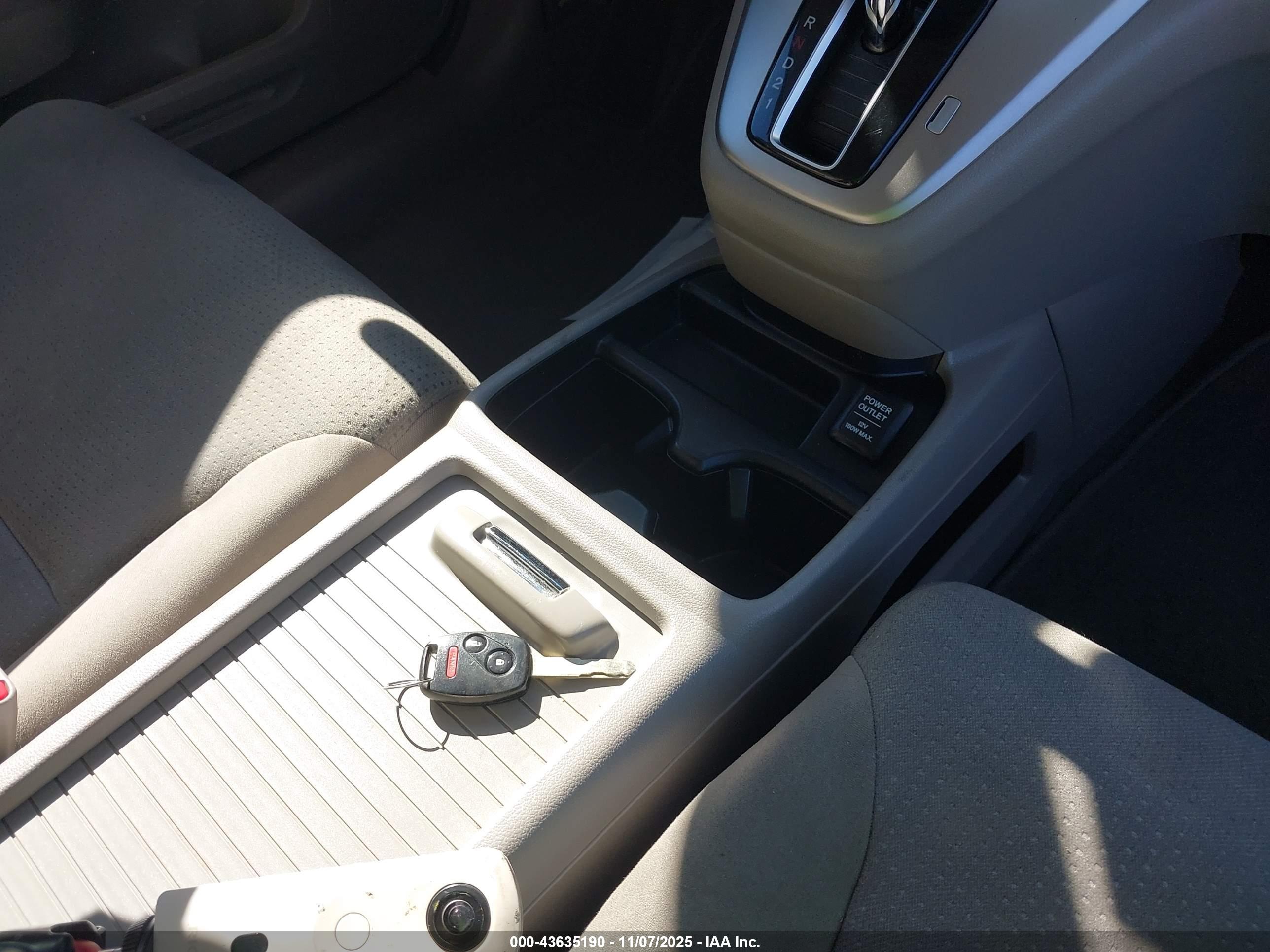 HONDA CR-V image 11