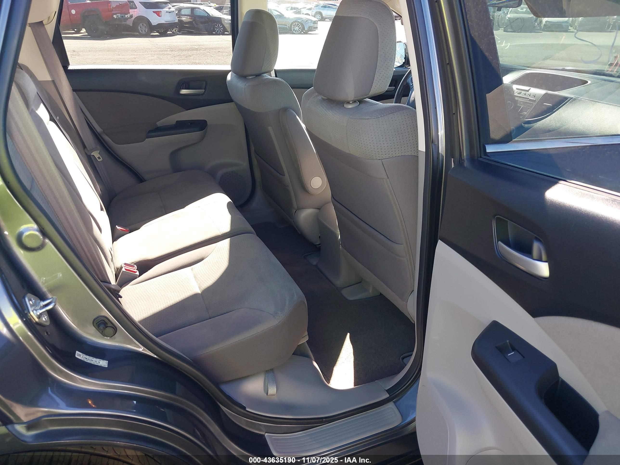 HONDA CR-V image 8
