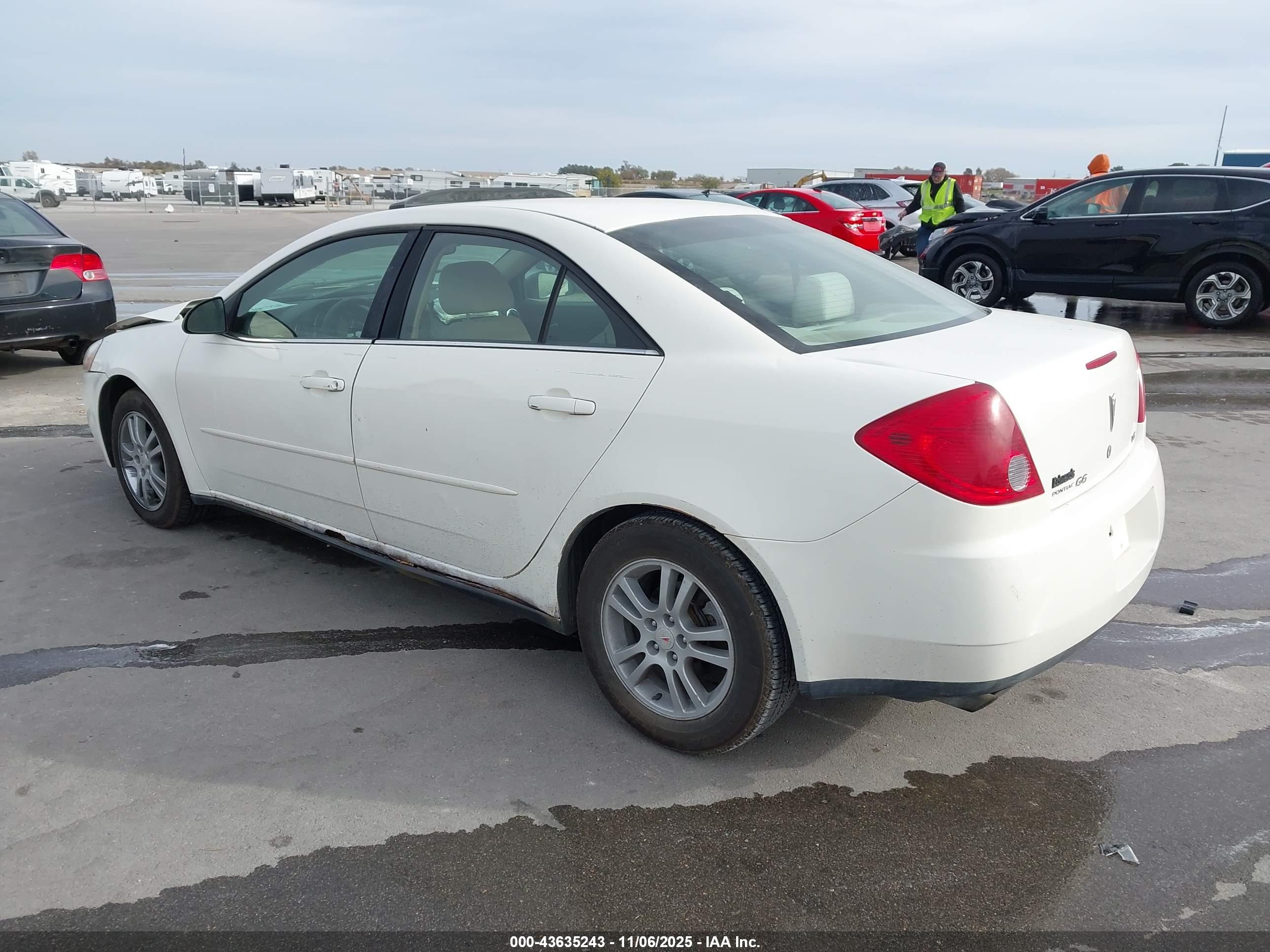 PONTIAC G6 image 3
