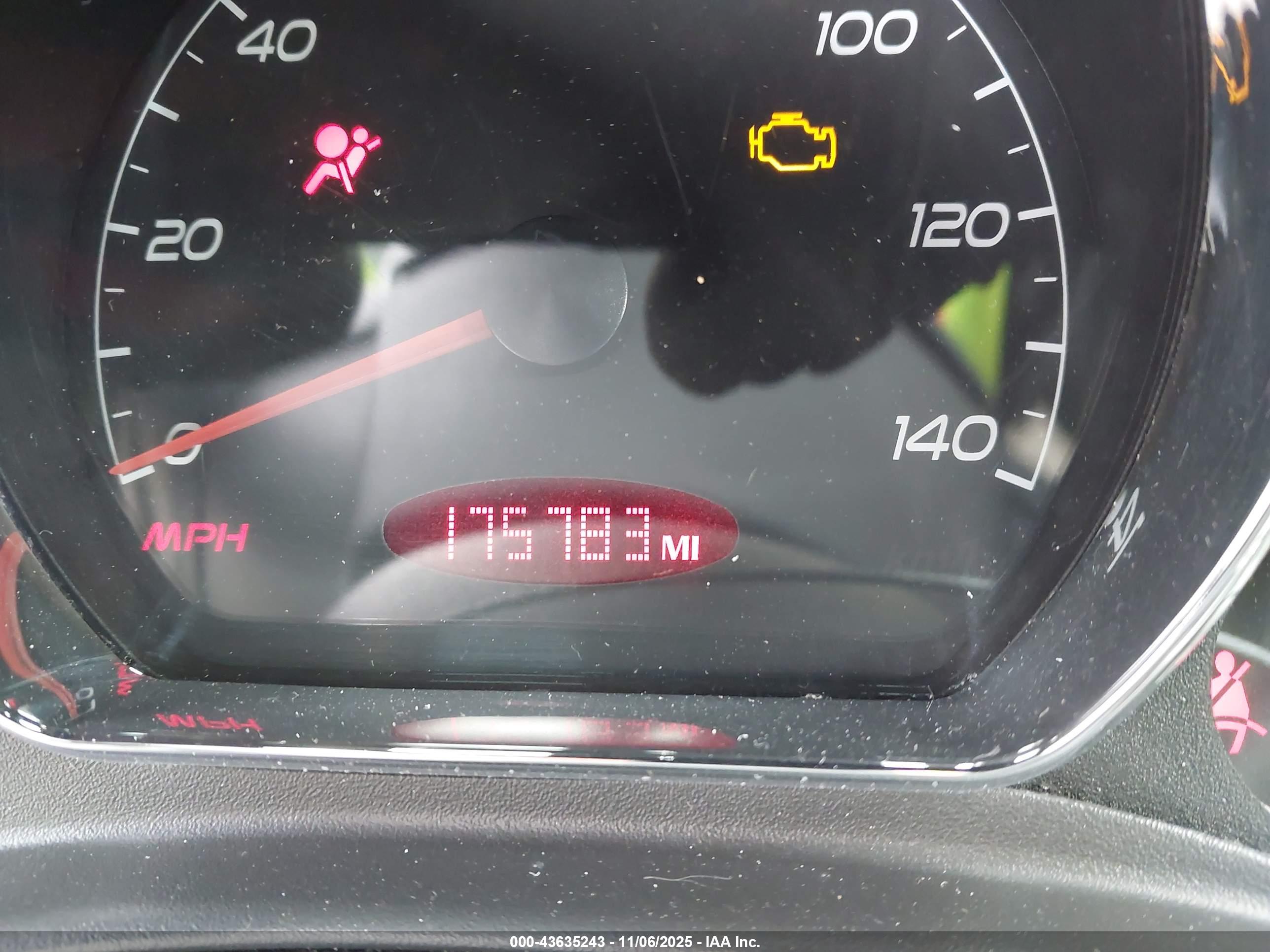 PONTIAC G6 image 7