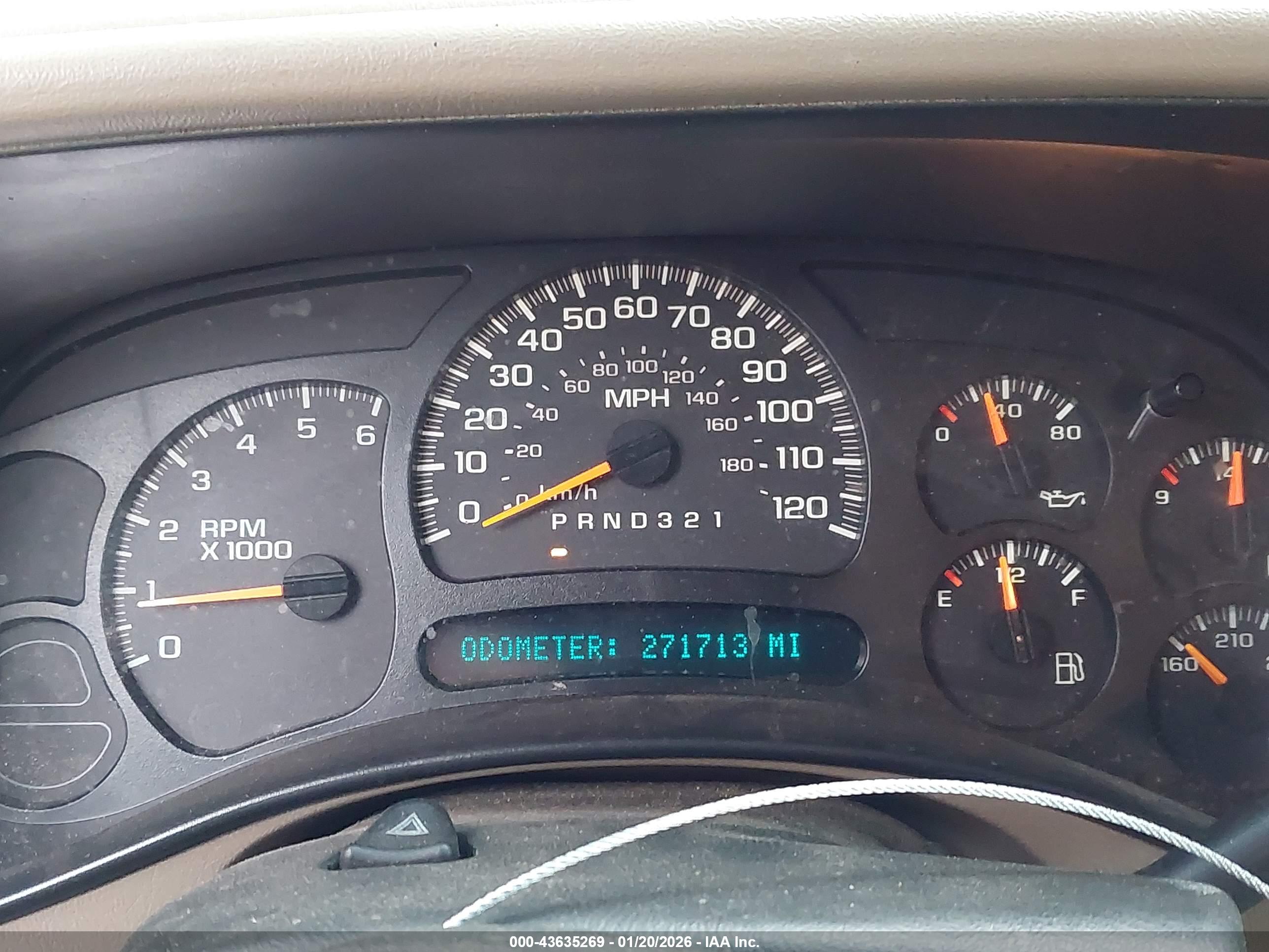 GMC YUKON image 7