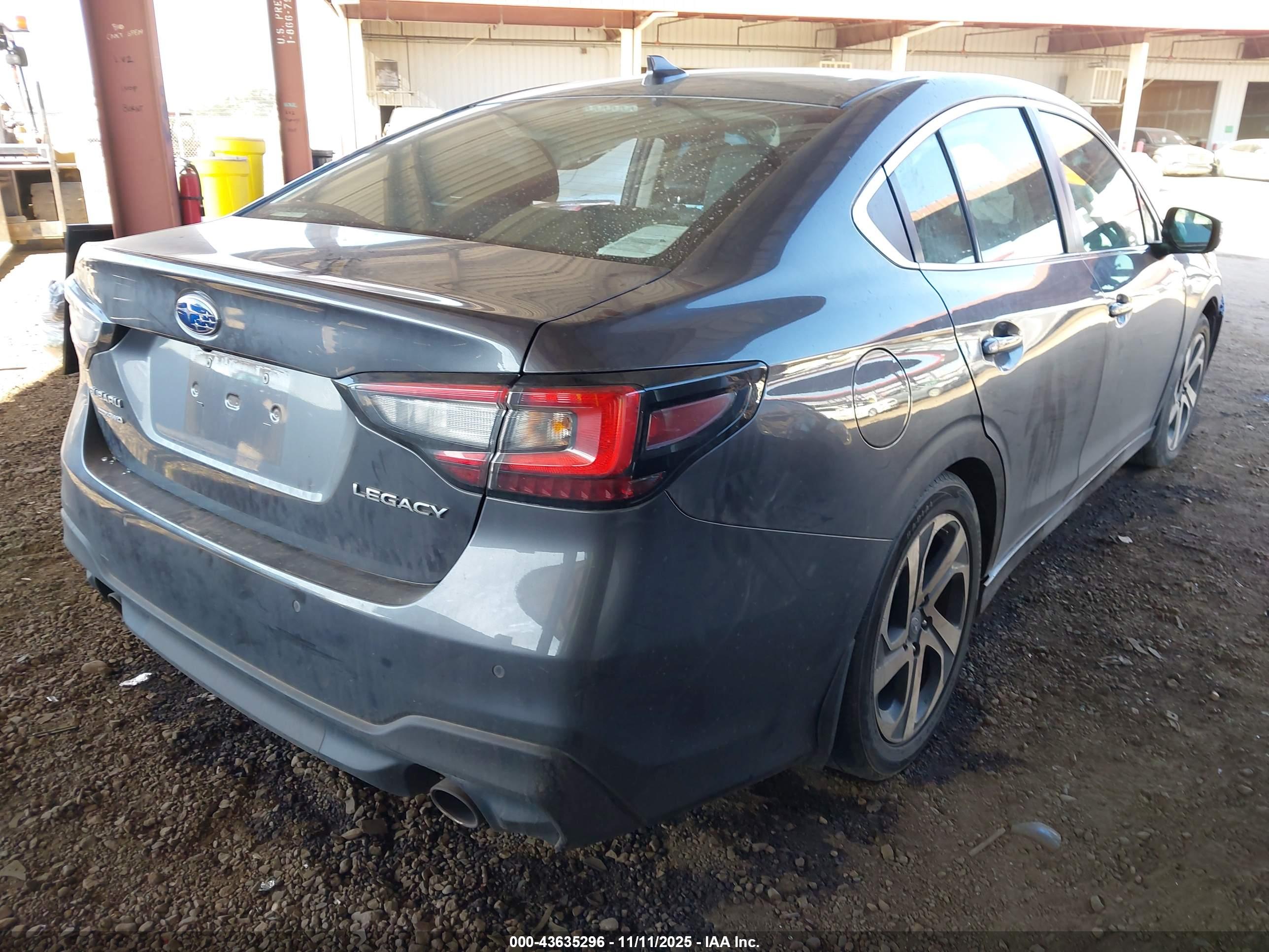 SUBARU LEGACY image 4