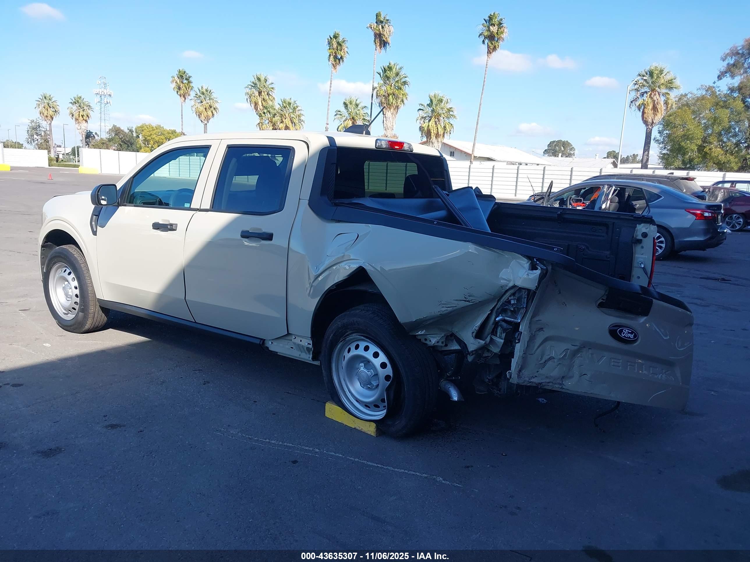 FORD MAVERICK image 3