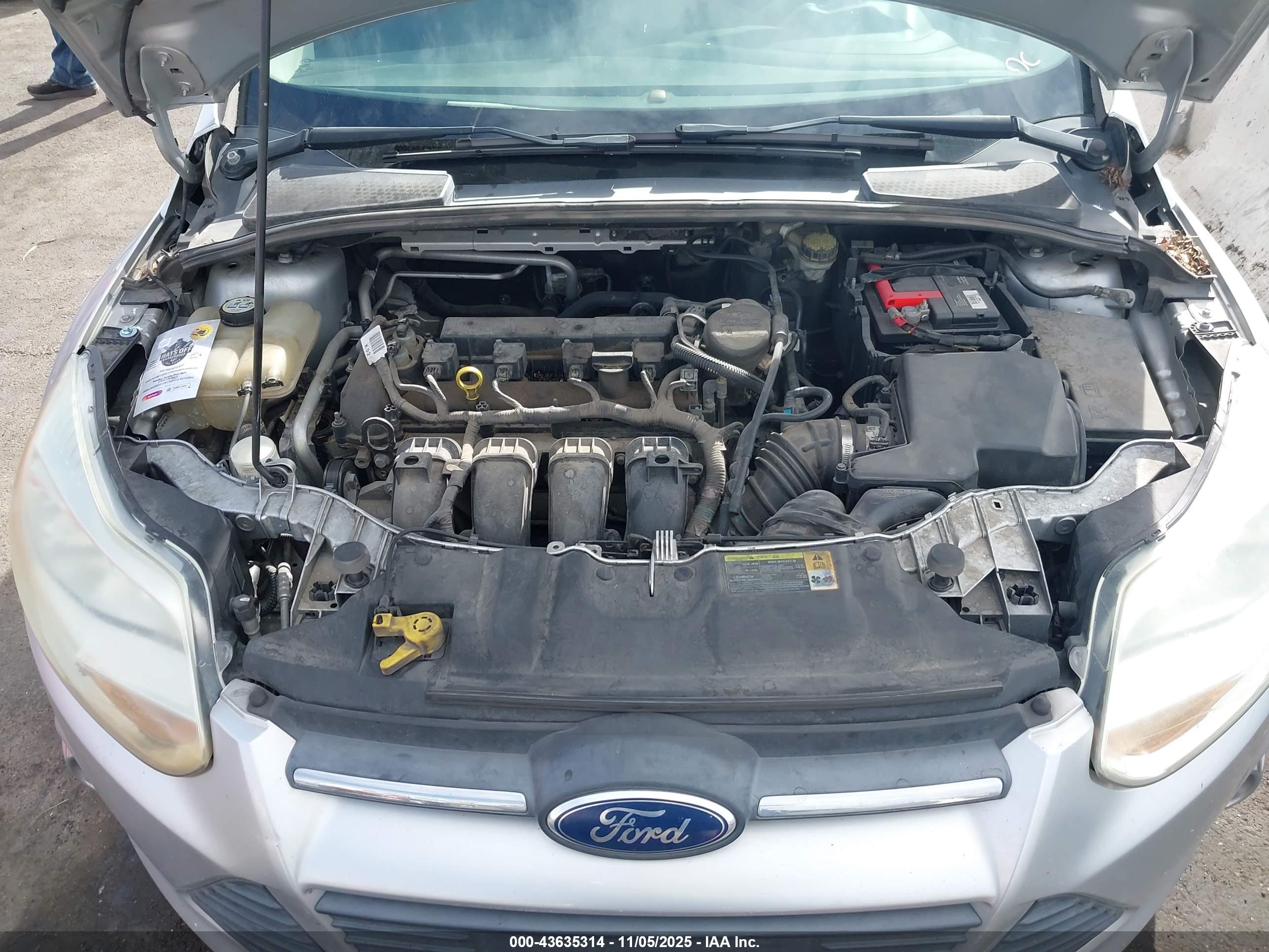 FORD FOCUS image 10