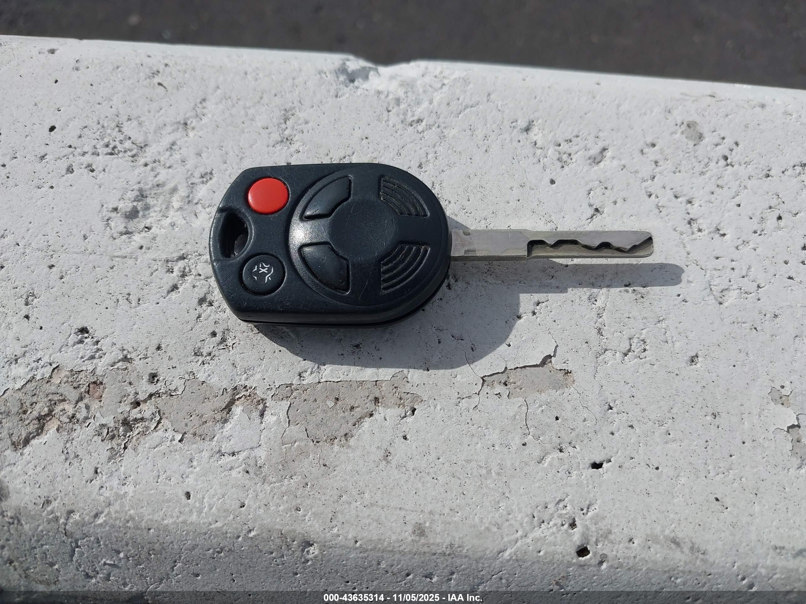FORD FOCUS image 11