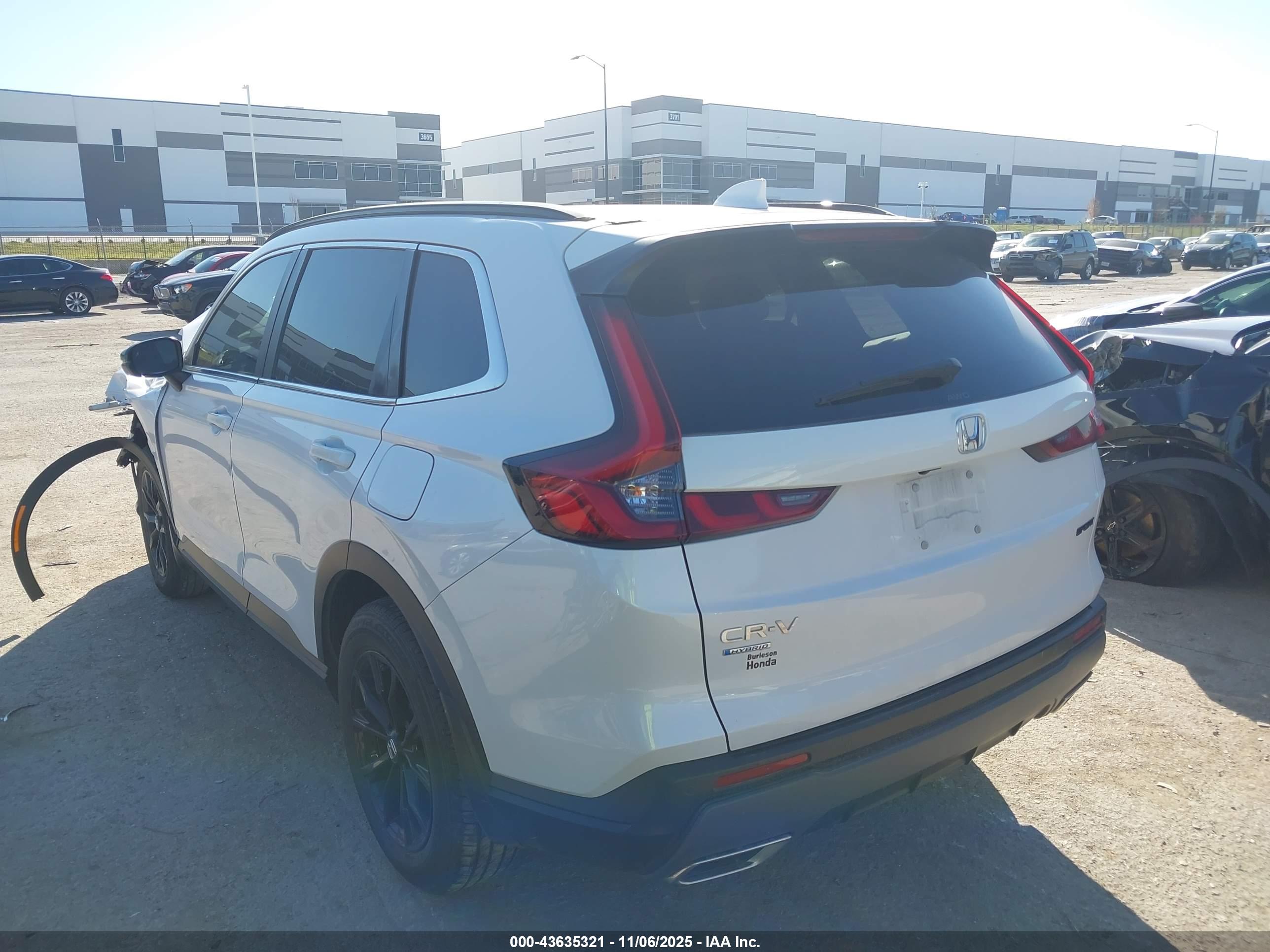 HONDA CR-V image 3