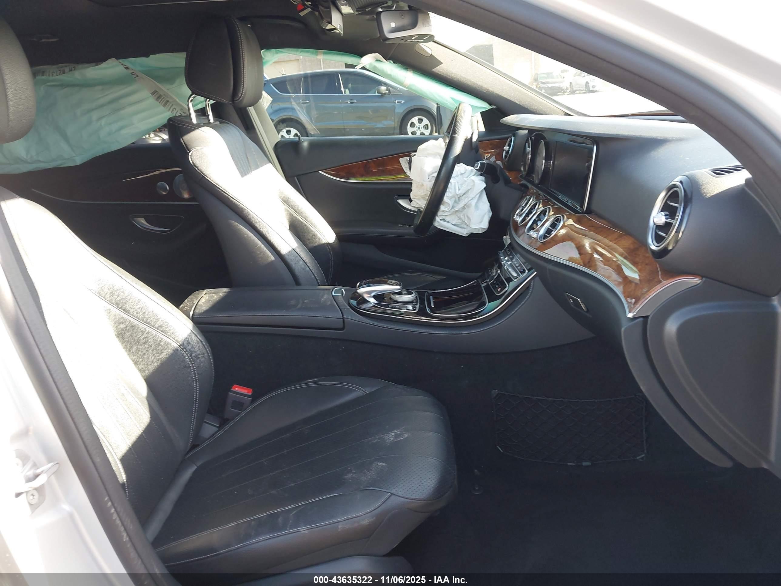MERCEDES-BENZ E image 5