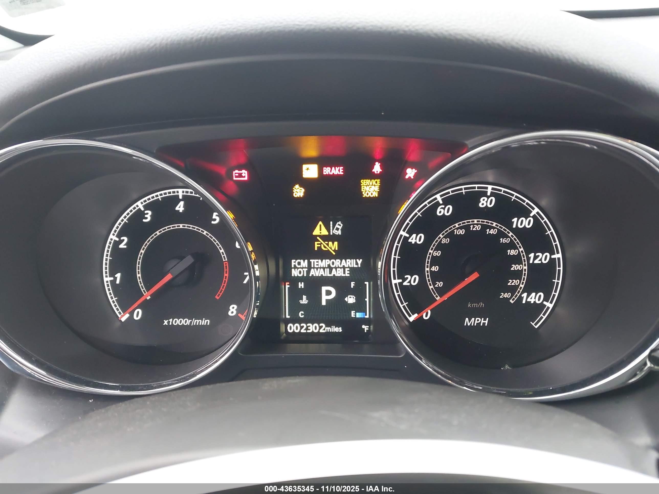 MITSUBISHI OUTLANDER image 7