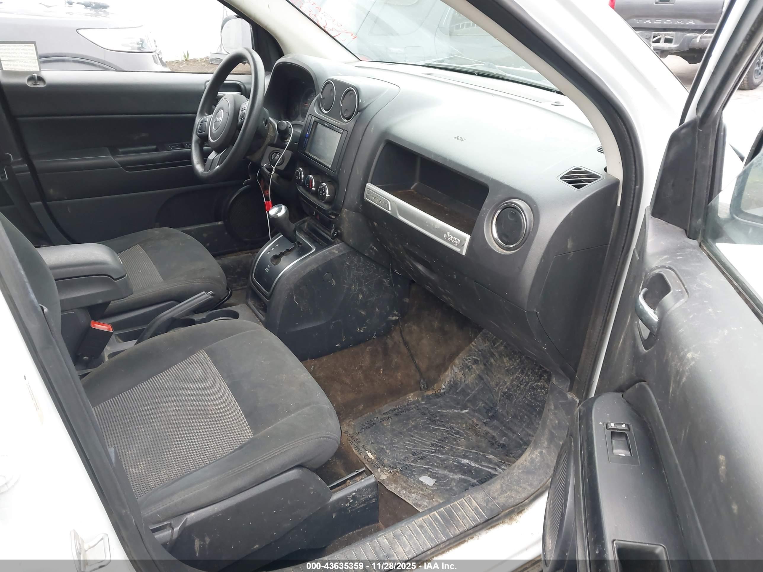 JEEP COMPASS image 5