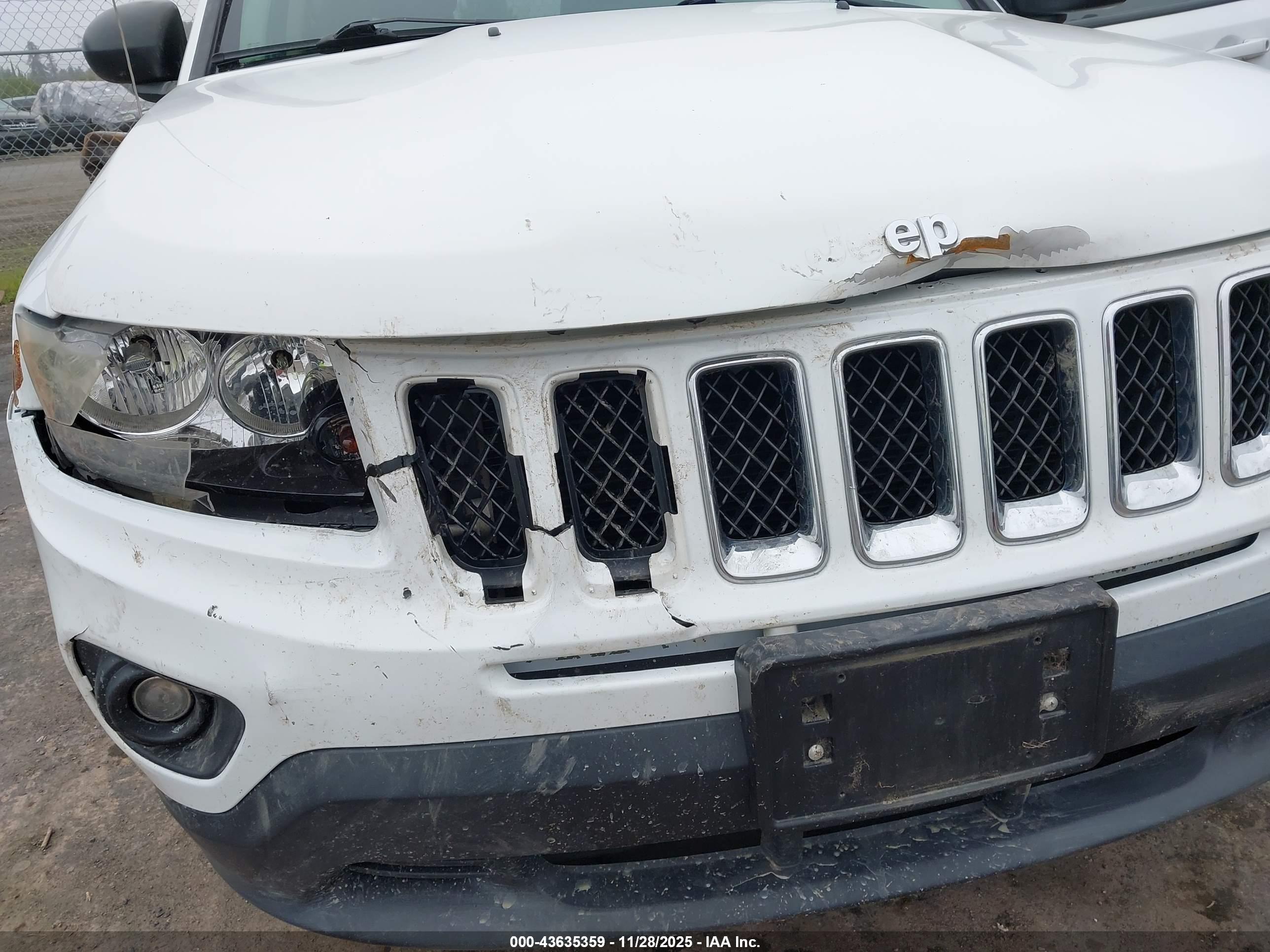 JEEP COMPASS image 6